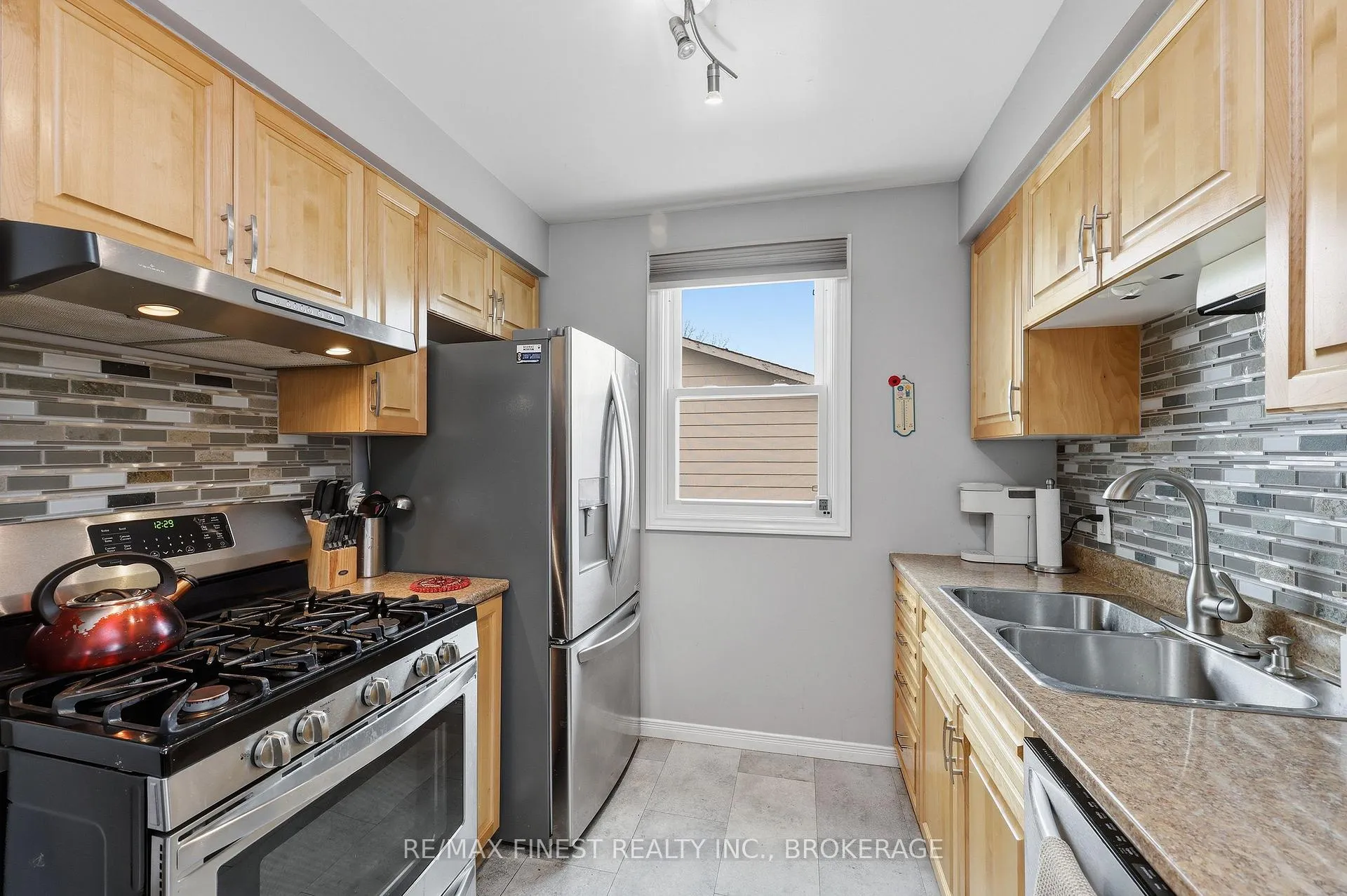 Photo 29 of 51 Harvard Place, Loyalist, Amherstview — HOMEH
