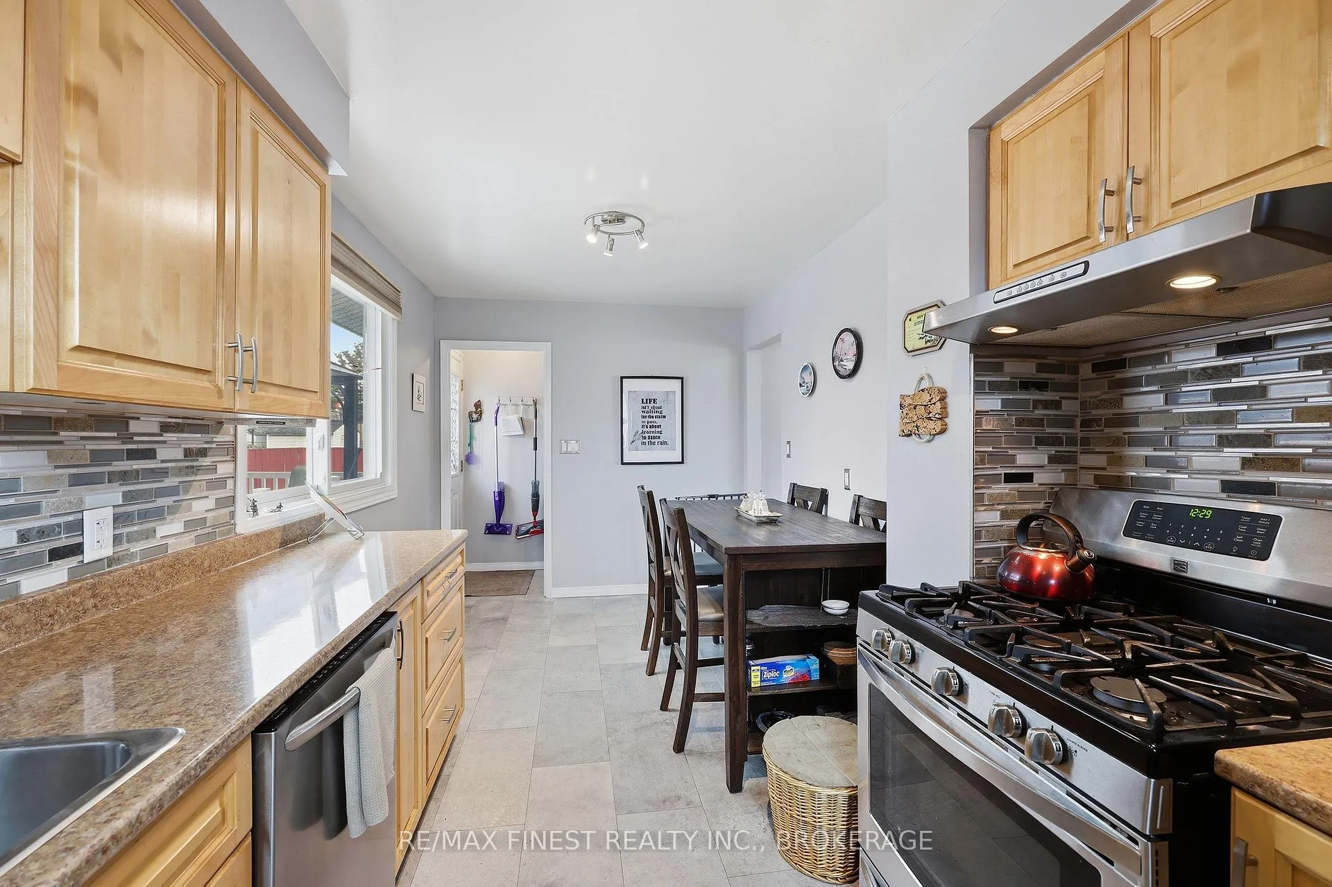 Photo 30 of 51 Harvard Place, Loyalist, Amherstview — HOMEH