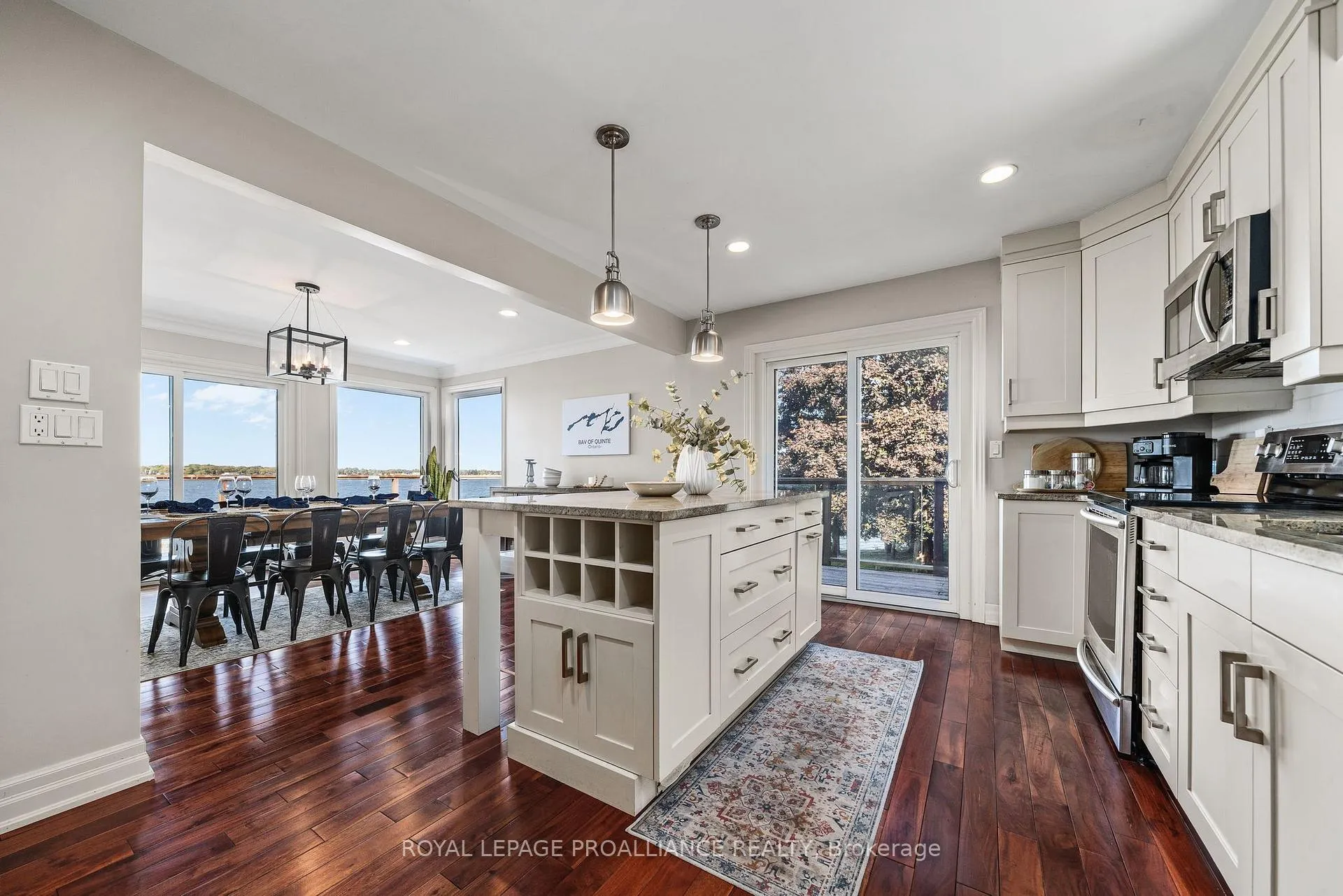 Photo 11 of 39 Eastern Avenue, Prince Edward County, Ameliasburg Ward — HOMEH