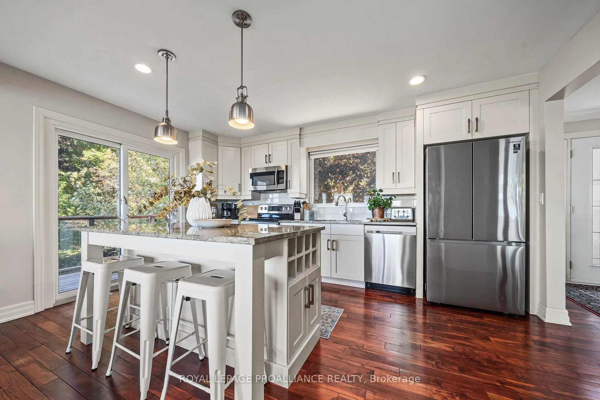 Photo 12 of 39 Eastern Avenue, Prince Edward County, Ameliasburg Ward — HOMEH