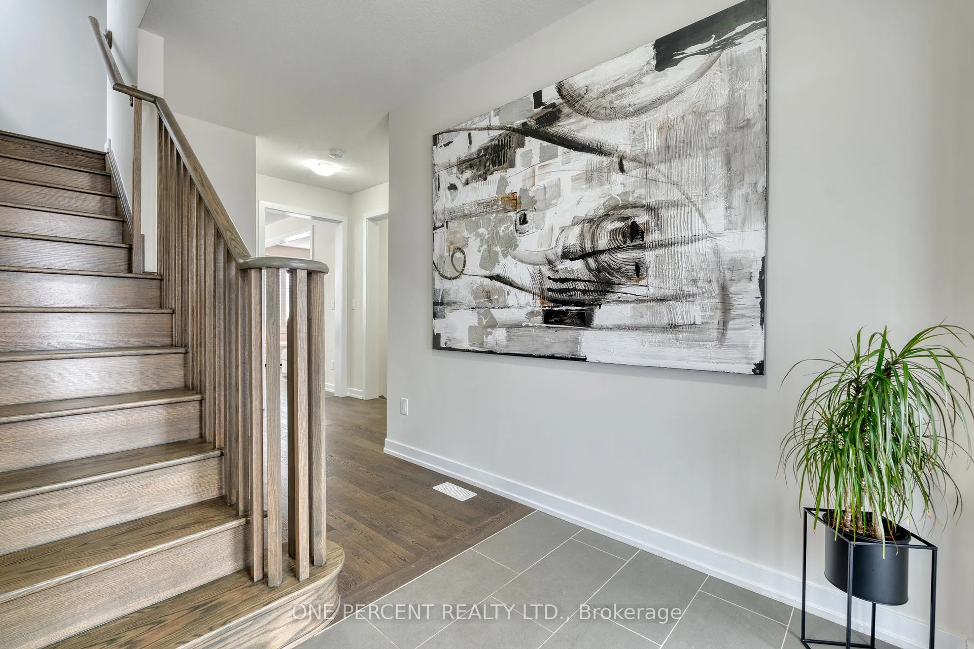 Photo 17 of 47 Sundin Drive, Haldimand — HOMEH
