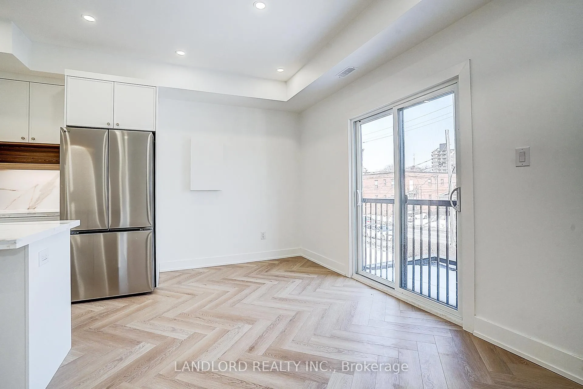 Photo 15 of Unit 2, 1146 Broadview Avenue, Toronto, Broadview North — HOMEH