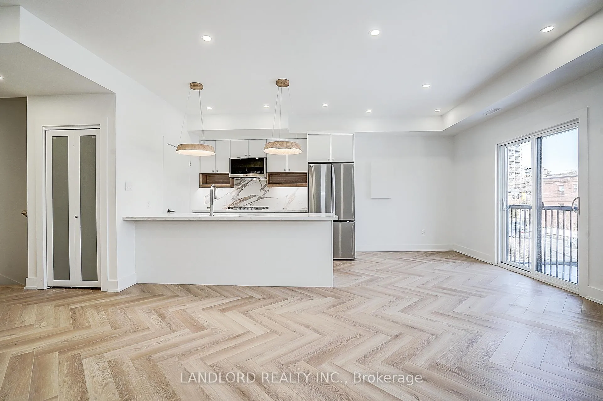 Photo 16 of Unit 2, 1146 Broadview Avenue, Toronto, Broadview North — HOMEH
