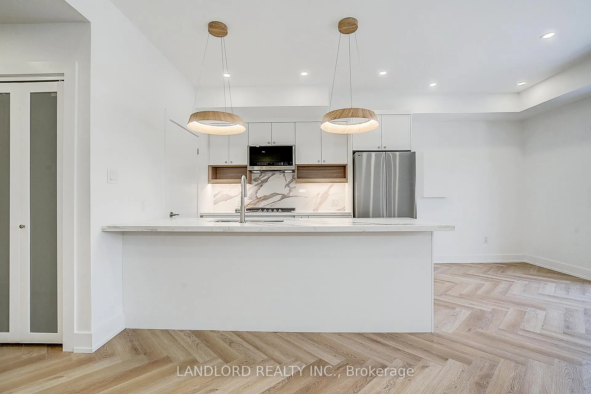 Photo 17 of Unit 2, 1146 Broadview Avenue, Toronto, Broadview North — HOMEH