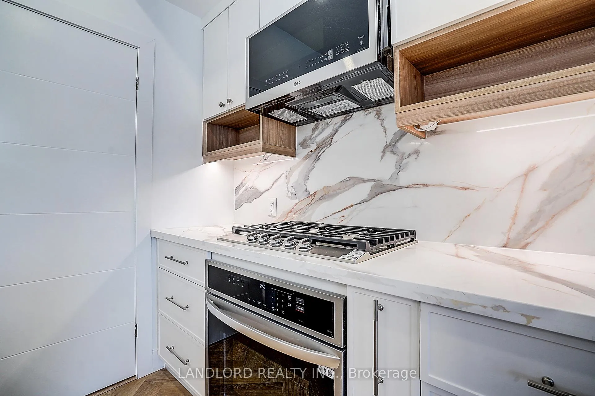 Photo 23 of Unit 2, 1146 Broadview Avenue, Toronto, Broadview North — HOMEH