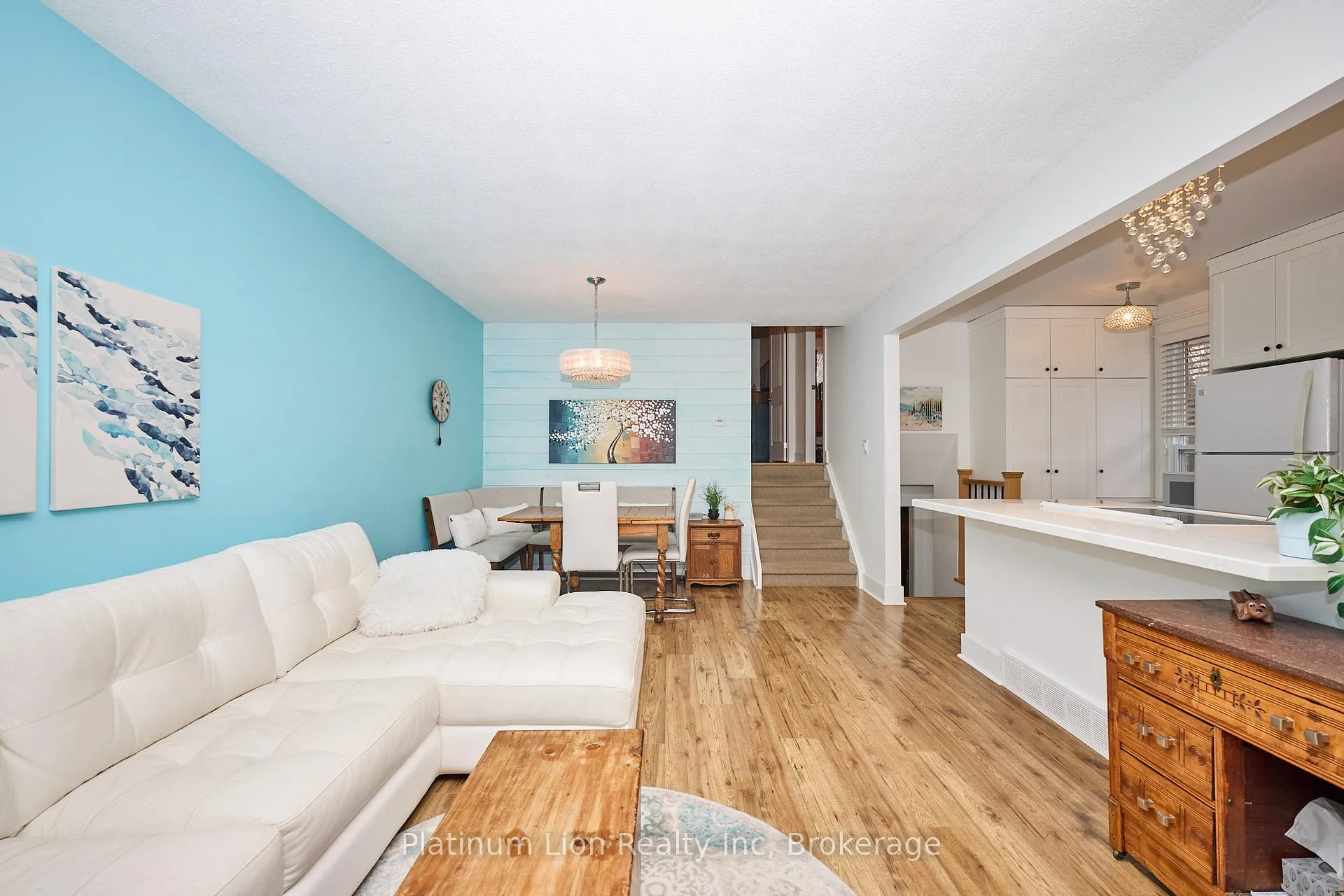 Photo 15 of 11 1/2 Durham Drive, St. Catharines, Port Weller — HOMEH