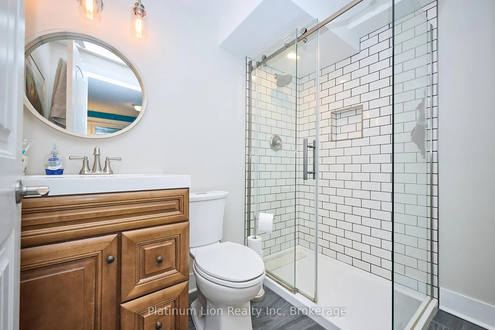 Photo 26 of 11 1/2 Durham Drive, St. Catharines, Port Weller — HOMEH