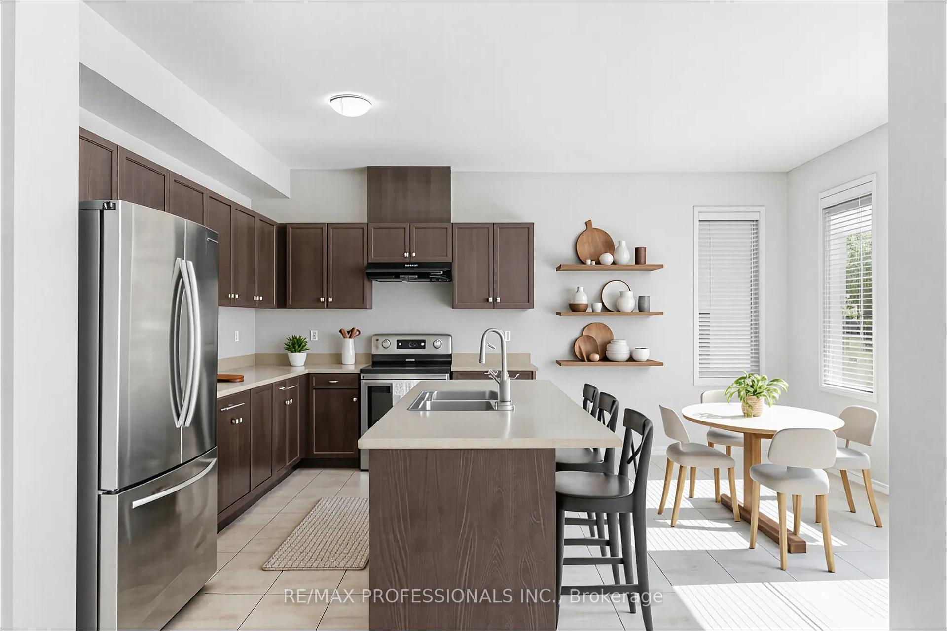 Photo 8 of 1017 Abram Court, Innisfil, Alcona — HOMEH