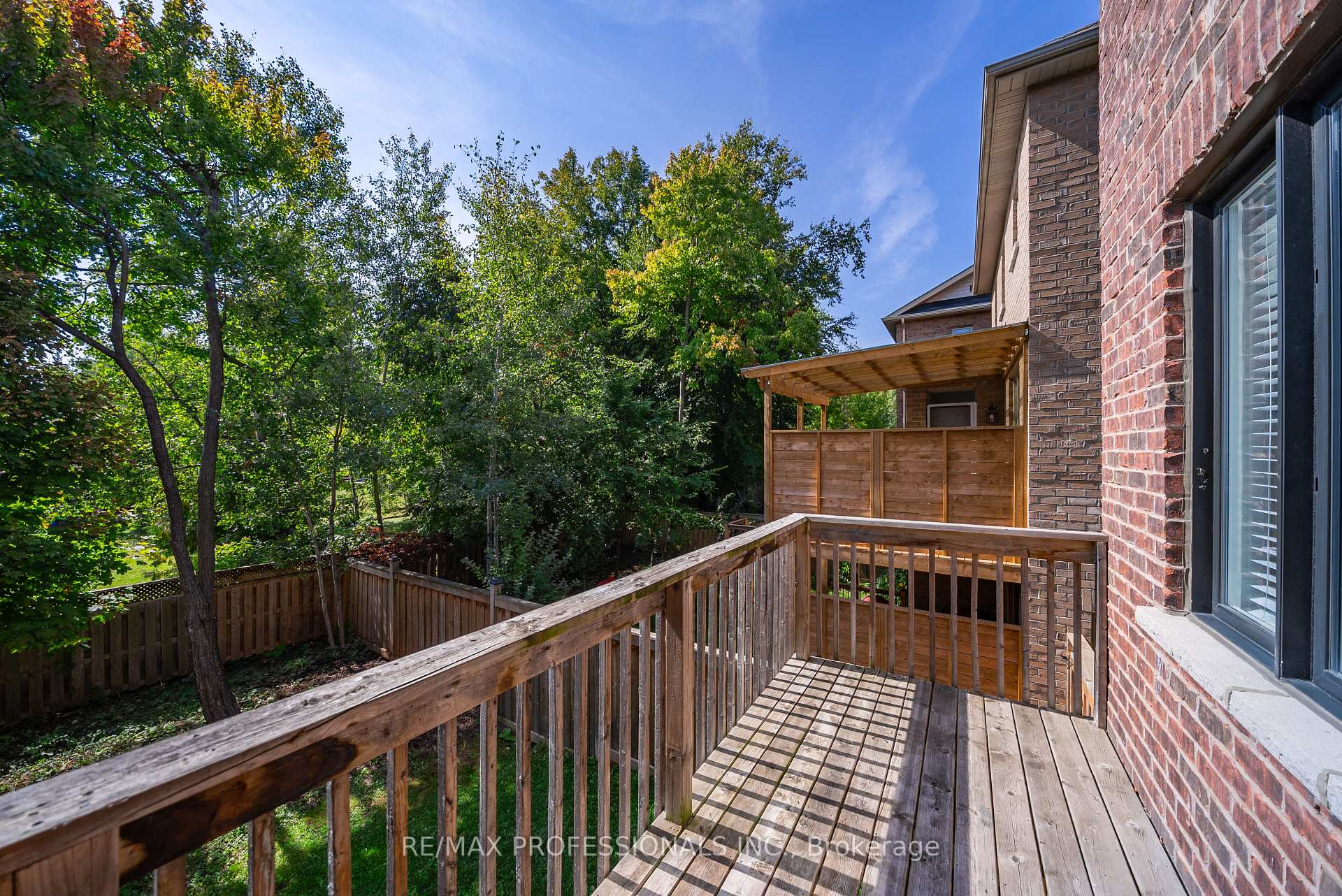 Photo 14 of 1017 Abram Court, Innisfil, Alcona — HOMEH