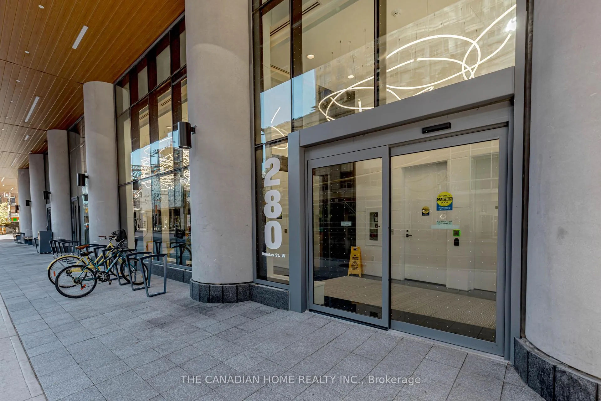 Photo 3 of Unit 704, 280 Dundas Street W, Toronto, Kensington-Chinatown — HOMEH