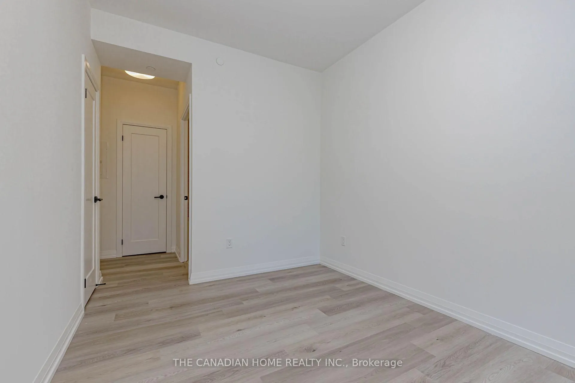 Photo 27 of Unit 704, 280 Dundas Street W, Toronto, Kensington-Chinatown — HOMEH