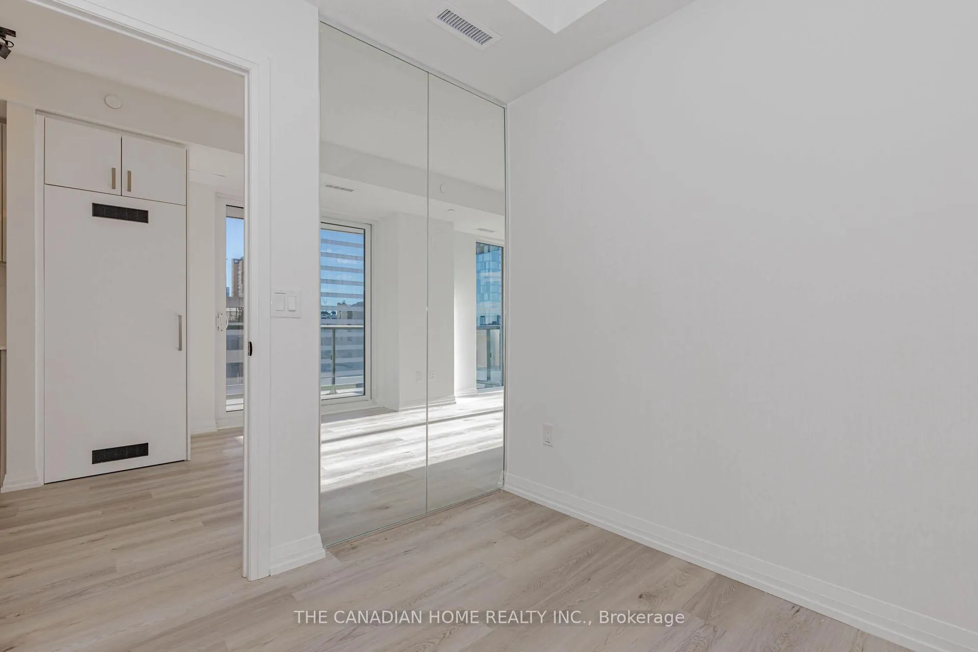 Photo 34 of Unit 704, 280 Dundas Street W, Toronto, Kensington-Chinatown — HOMEH