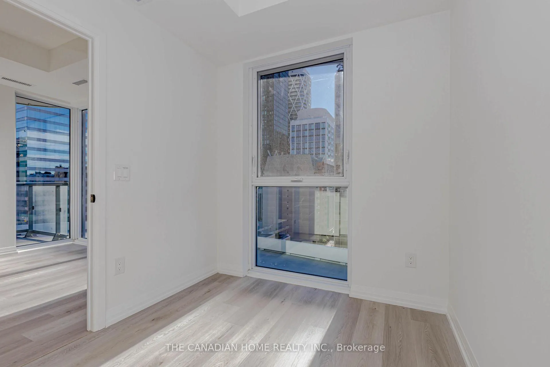 Photo 36 of Unit 704, 280 Dundas Street W, Toronto, Kensington-Chinatown — HOMEH