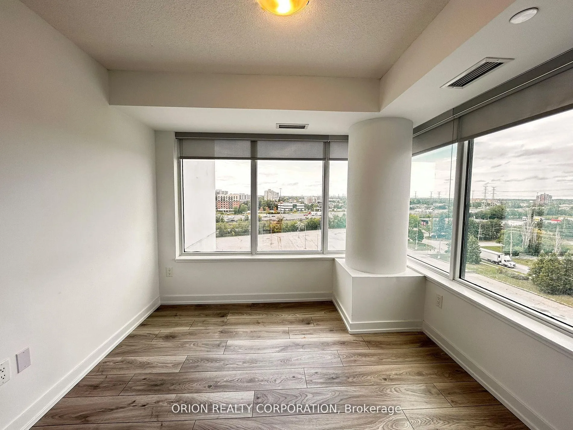 Photo 9 of Unit 910, 1455 Celebration Drive, Pickering, Bay Ridges — HOMEH
