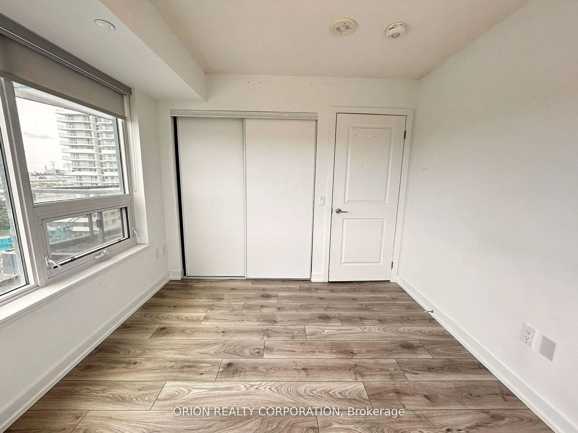 Photo 13 of Unit 910, 1455 Celebration Drive, Pickering, Bay Ridges — HOMEH