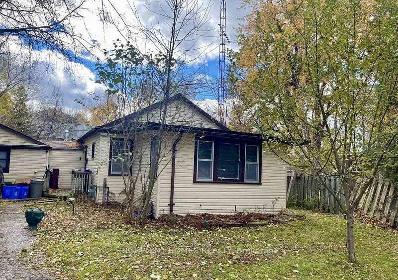 Front of 257 Cedarholme Avenue