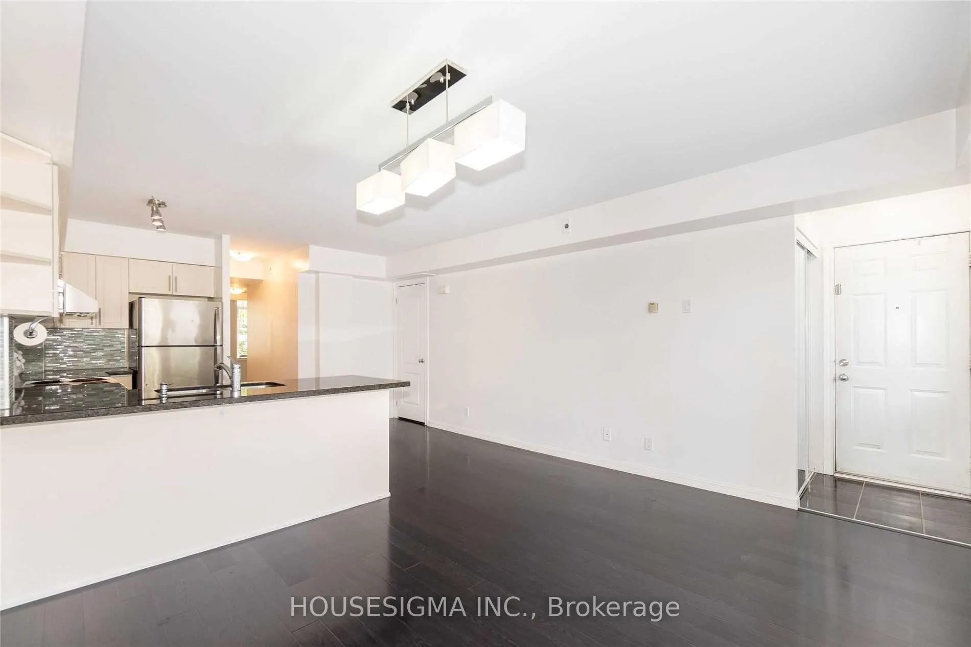 Photo 5 of Unit 303, 3 Shank Street, Toronto, Niagara — HOMEH