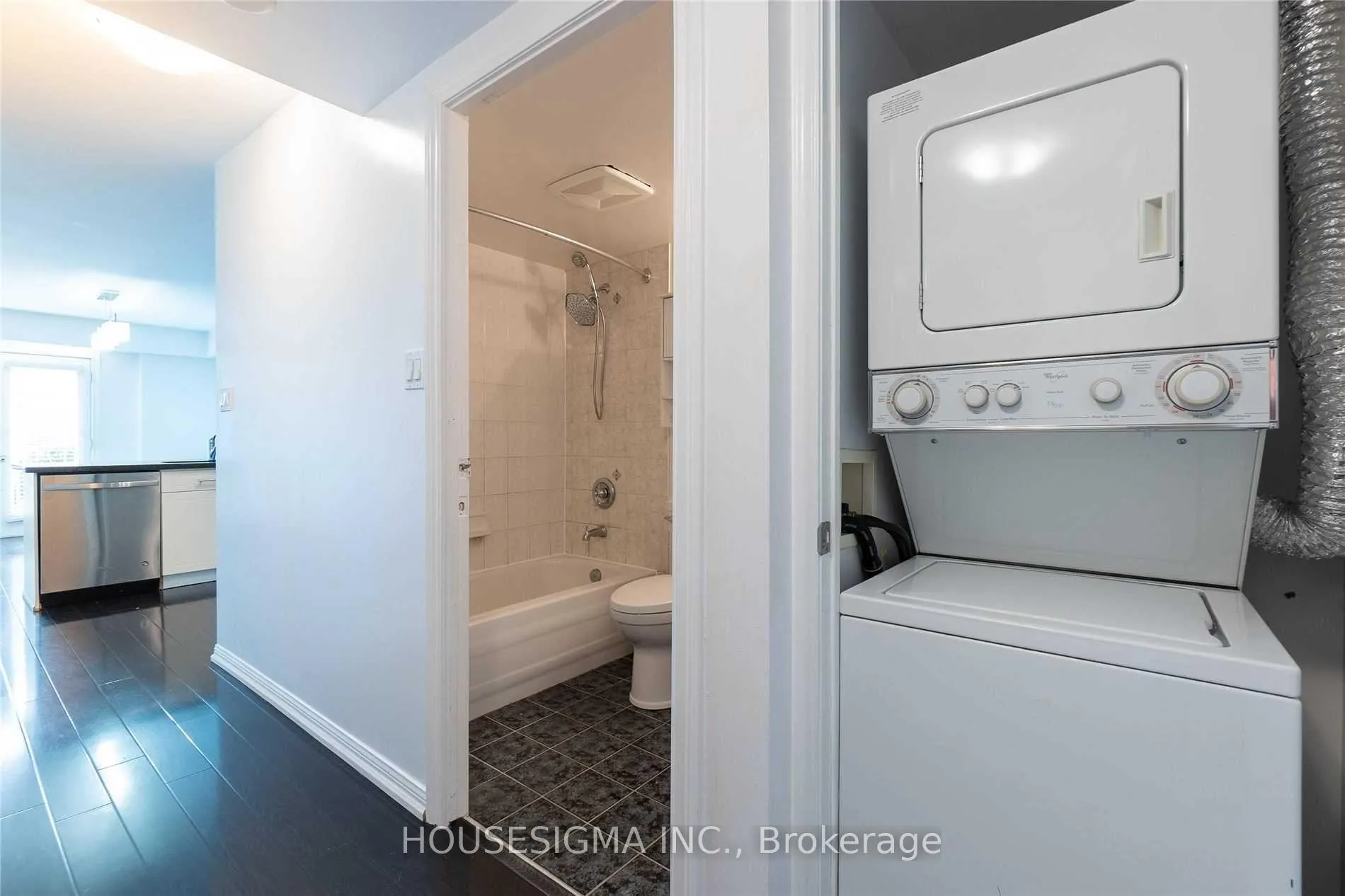 Photo 11 of Unit 303, 3 Shank Street, Toronto, Niagara — HOMEH