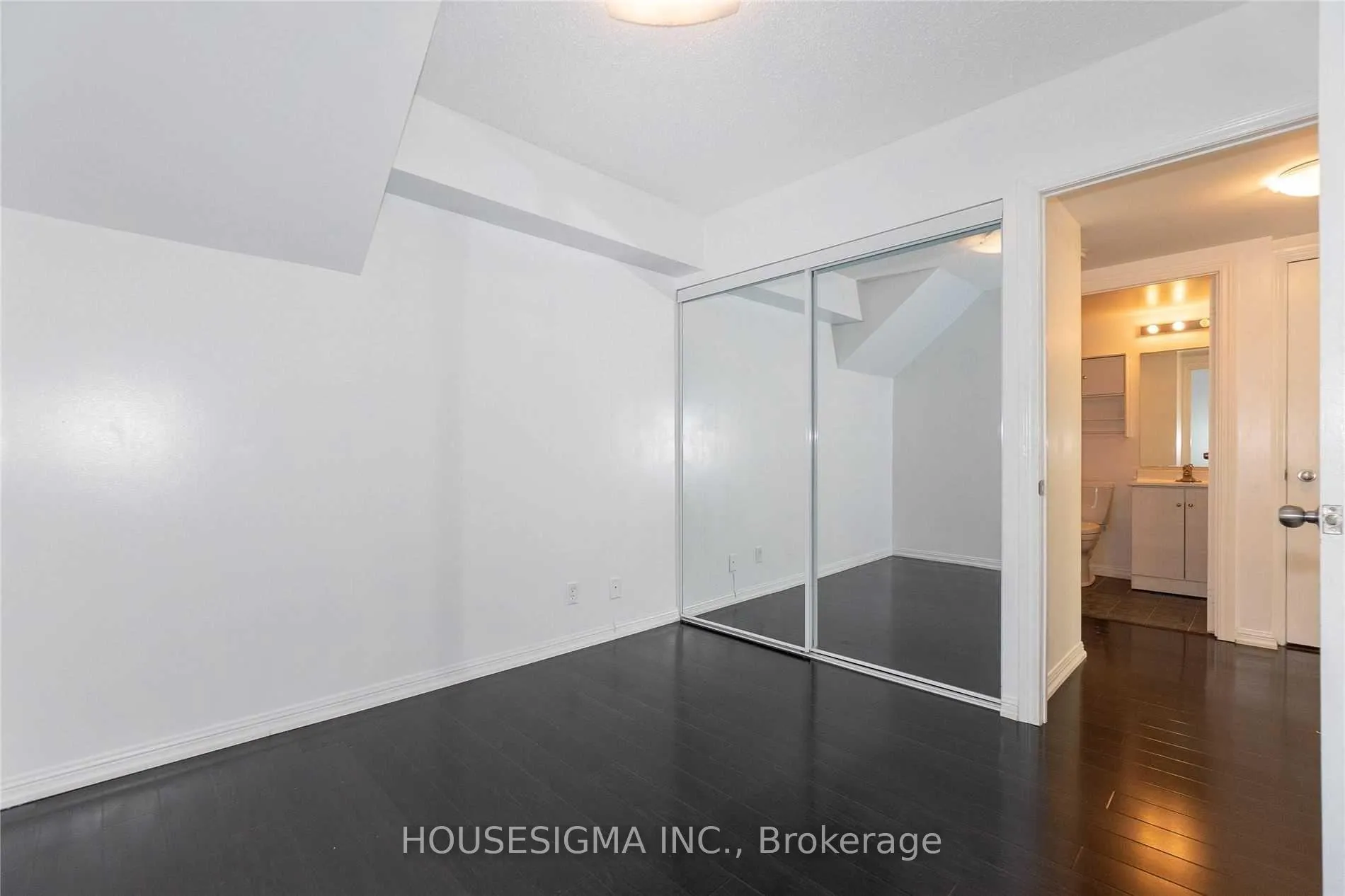 Photo 17 of Unit 303, 3 Shank Street, Toronto, Niagara — HOMEH
