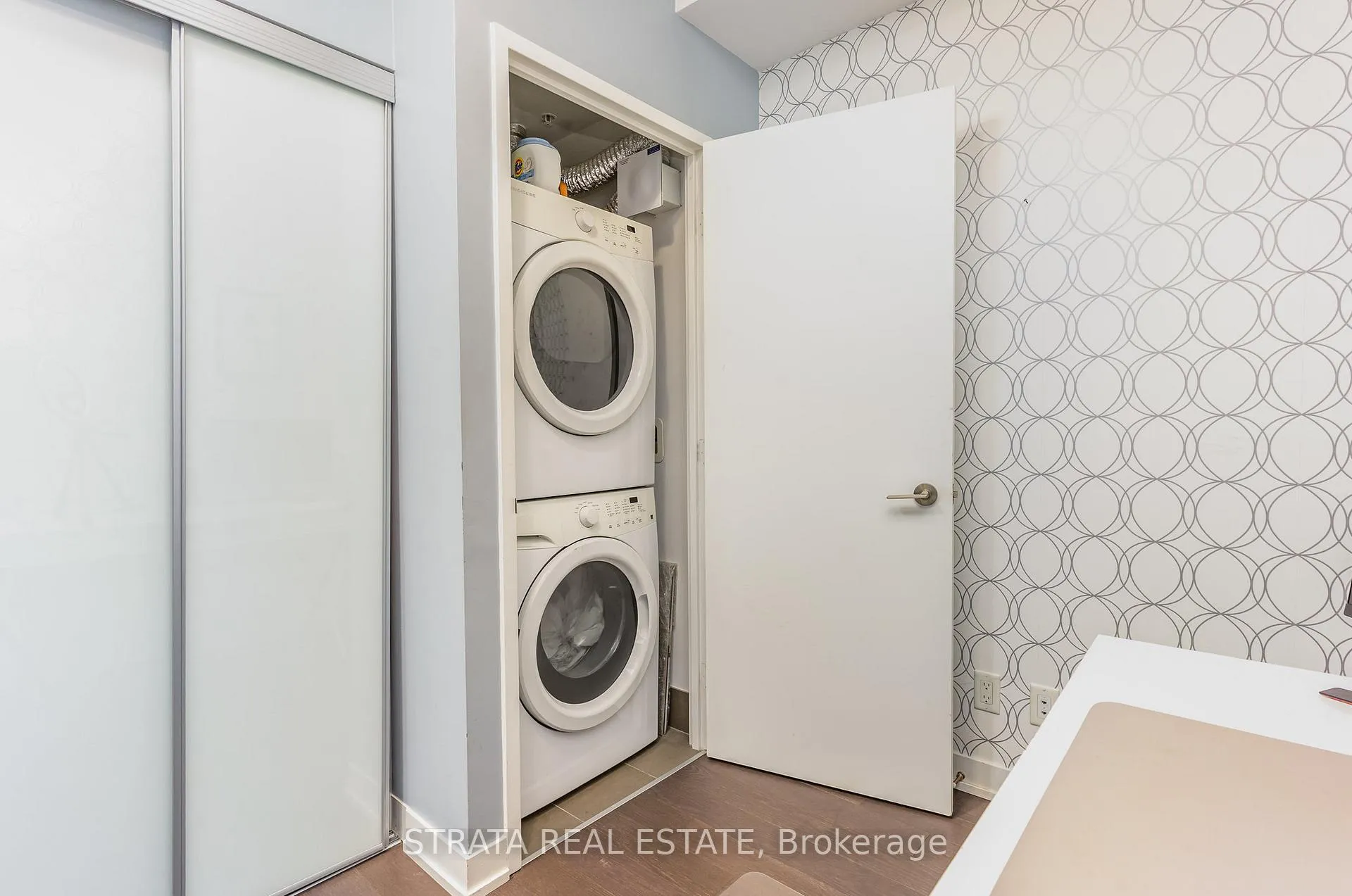 Photo 10 of Unit N806, 455 Front Street E, Toronto, Waterfront Communities — HOMEH
