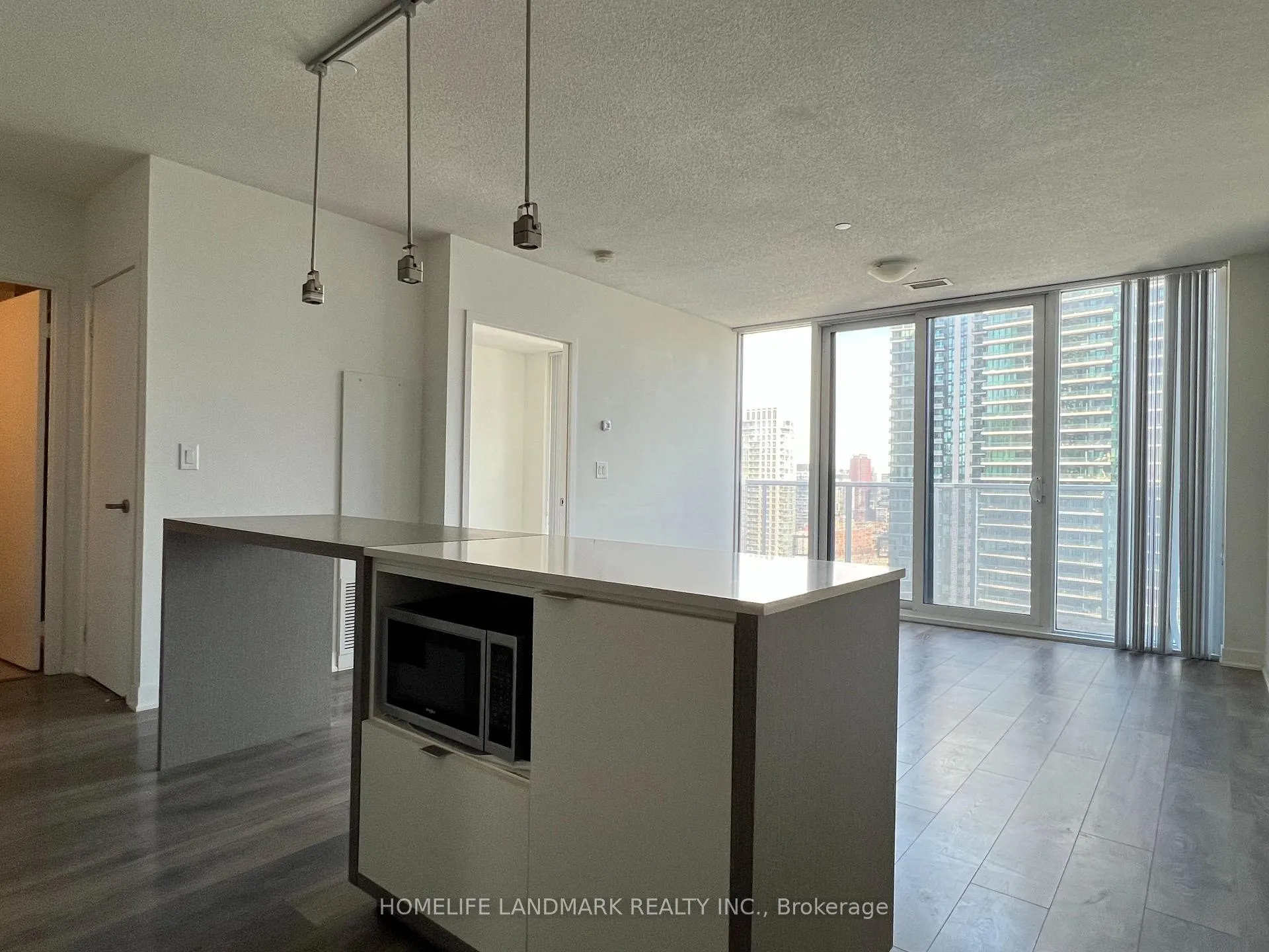 Photo 6 of Unit 2806, 88 Harbour Street, Toronto, Waterfront Communities — HOMEH
