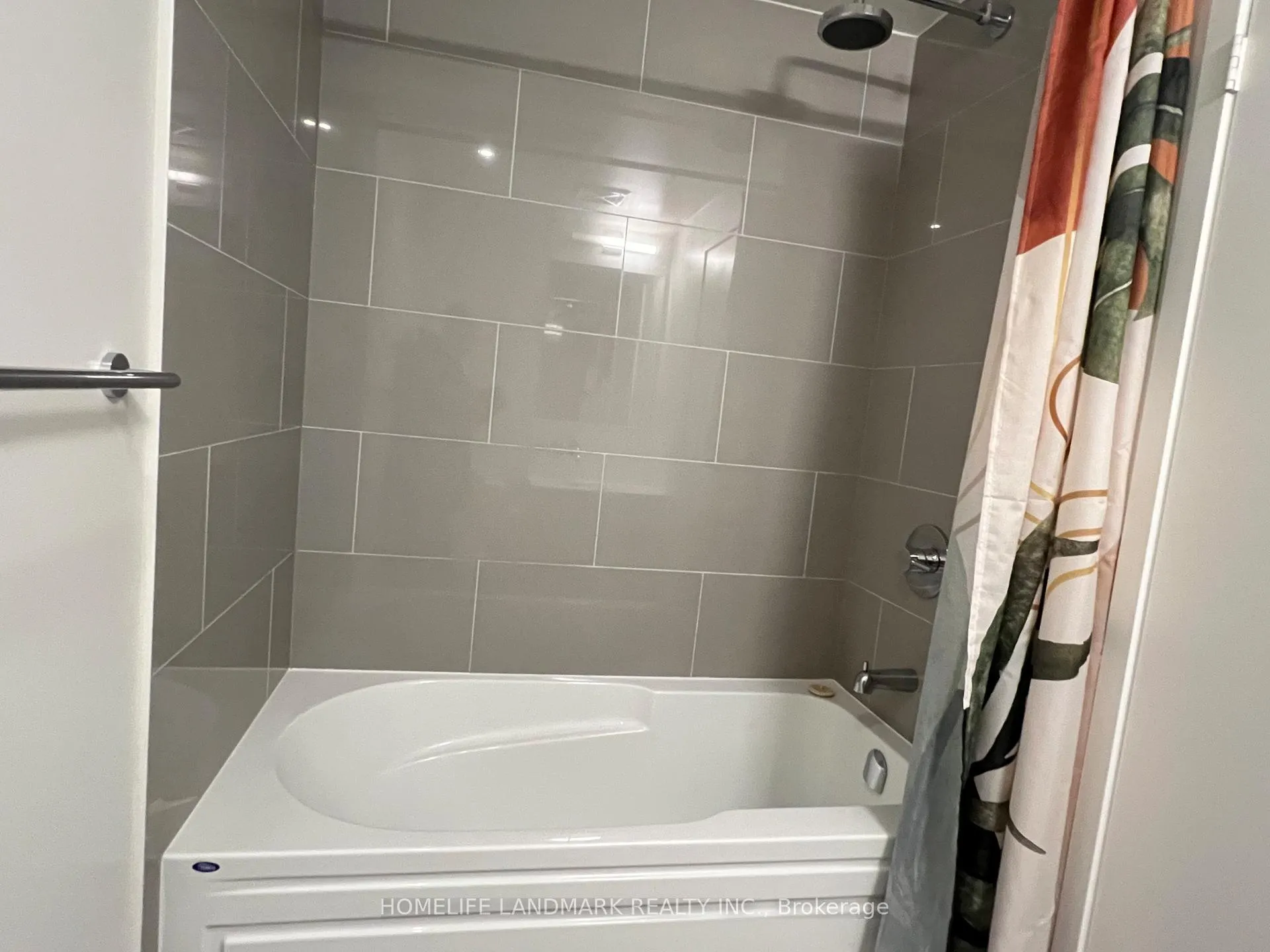 Photo 11 of Unit 2806, 88 Harbour Street, Toronto, Waterfront Communities — HOMEH