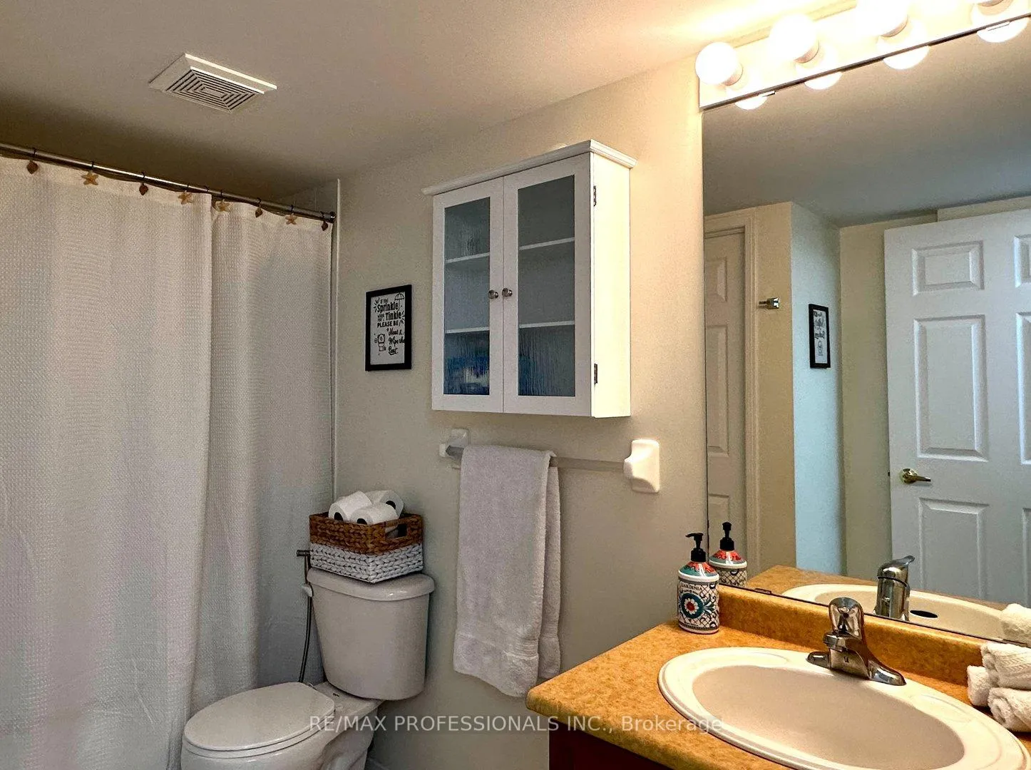 Photo 20 of 57 Green Briar Drive, Collingwood — HOMEH
