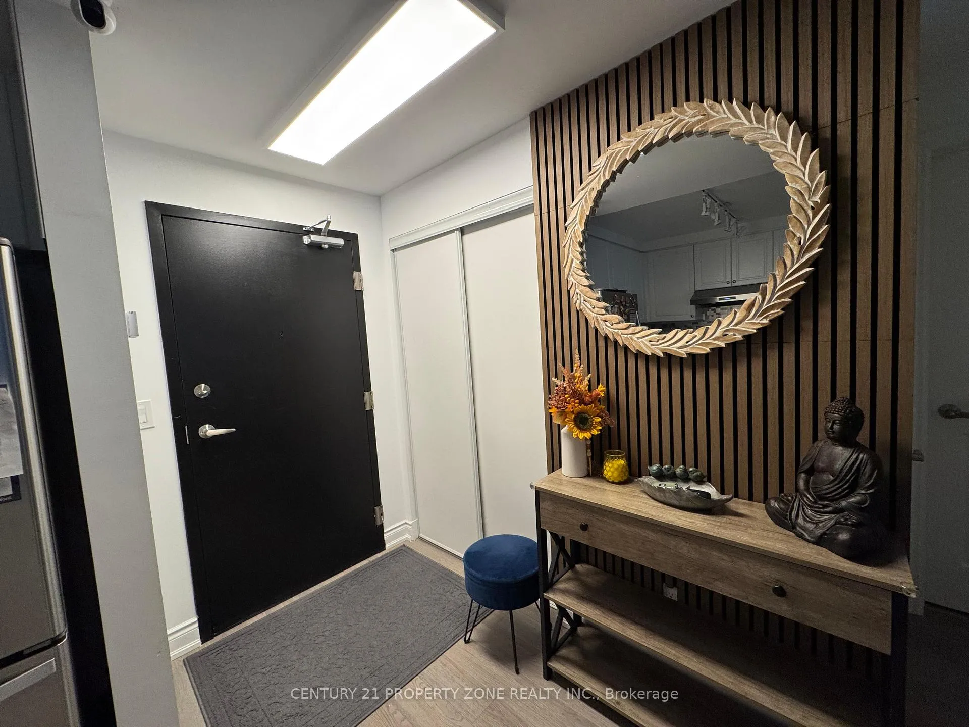 Photo 1 of Unit 307, 21 Brookhouse Drive, Clarington, Newcastle — HOMEH