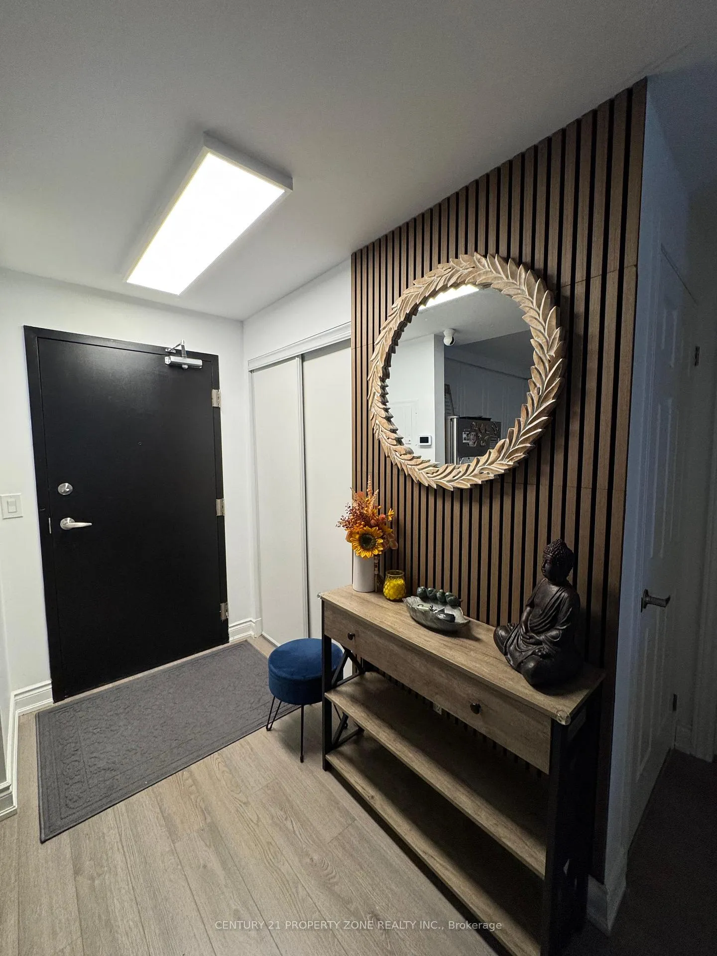 Photo 25 of Unit 307, 21 Brookhouse Drive, Clarington, Newcastle — HOMEH