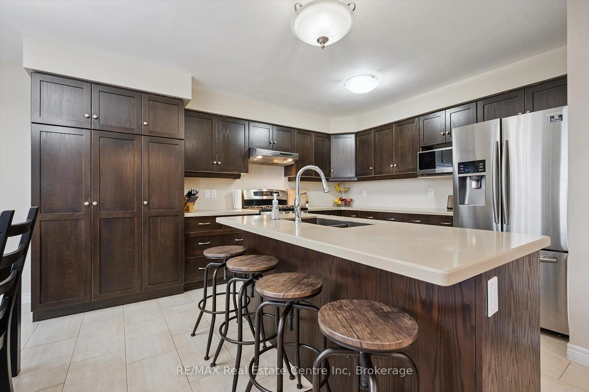 Photo 2 of 94 Cityview Drive N, Guelph, Grange Road — HOMEH