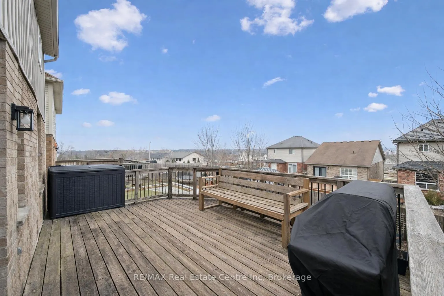 Photo 22 of 94 Cityview Drive N, Guelph, Grange Road — HOMEH