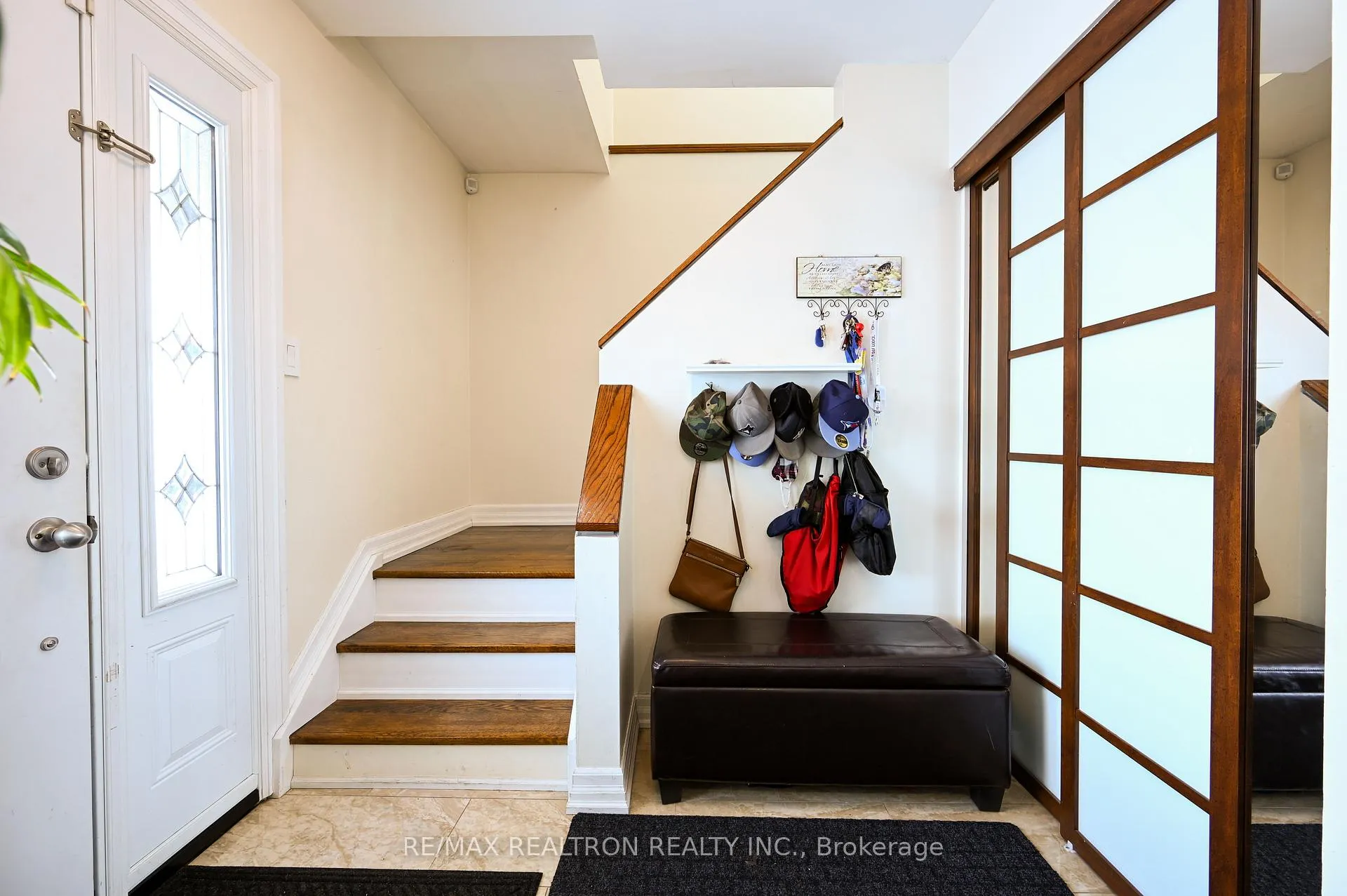 Photo 23 of Unit Main, 11 Midhurst Drive, Etobicoke, West Humber-Clairville — HOMEH
