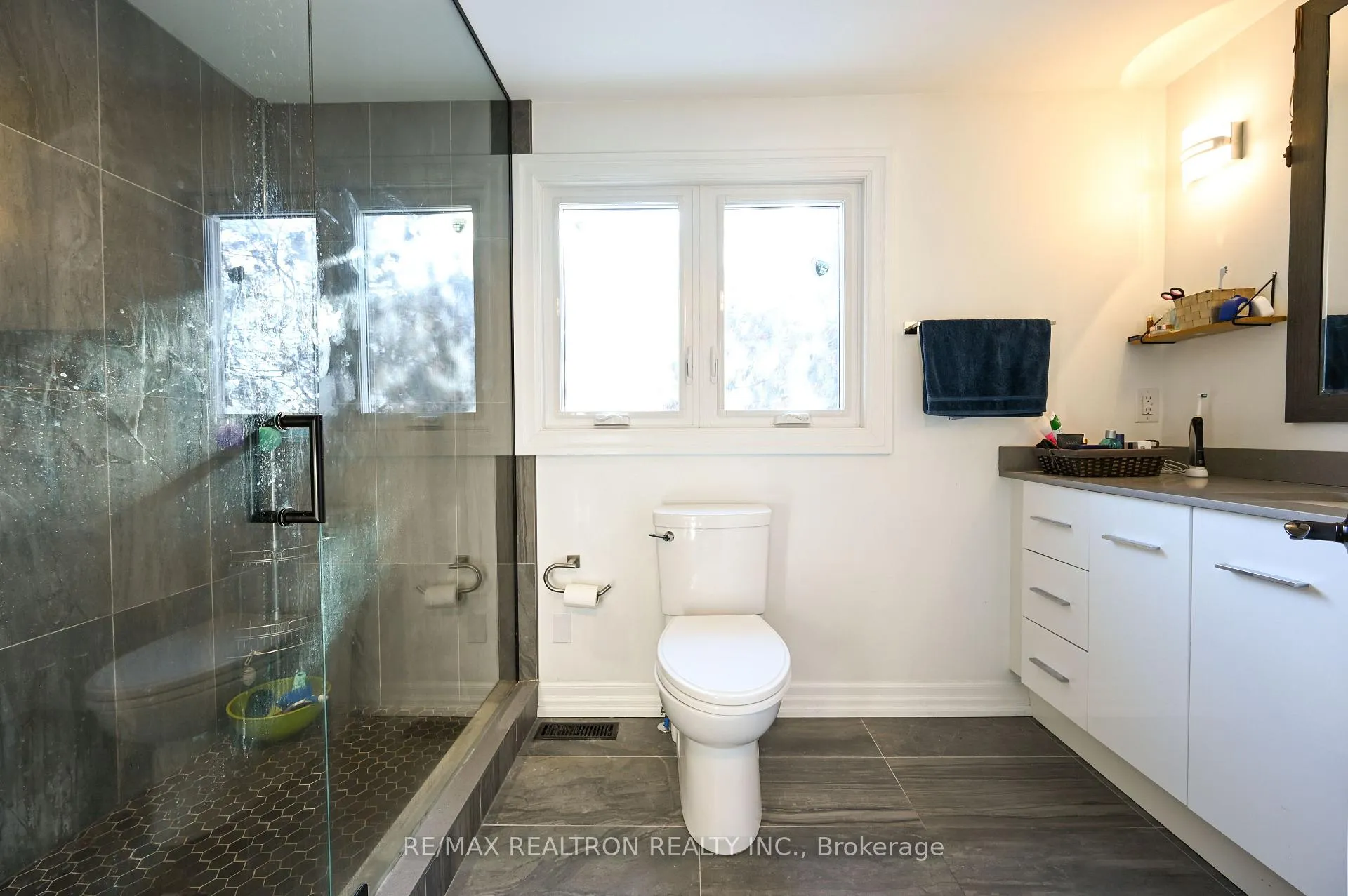 Photo 28 of Unit Main, 11 Midhurst Drive, Etobicoke, West Humber-Clairville — HOMEH