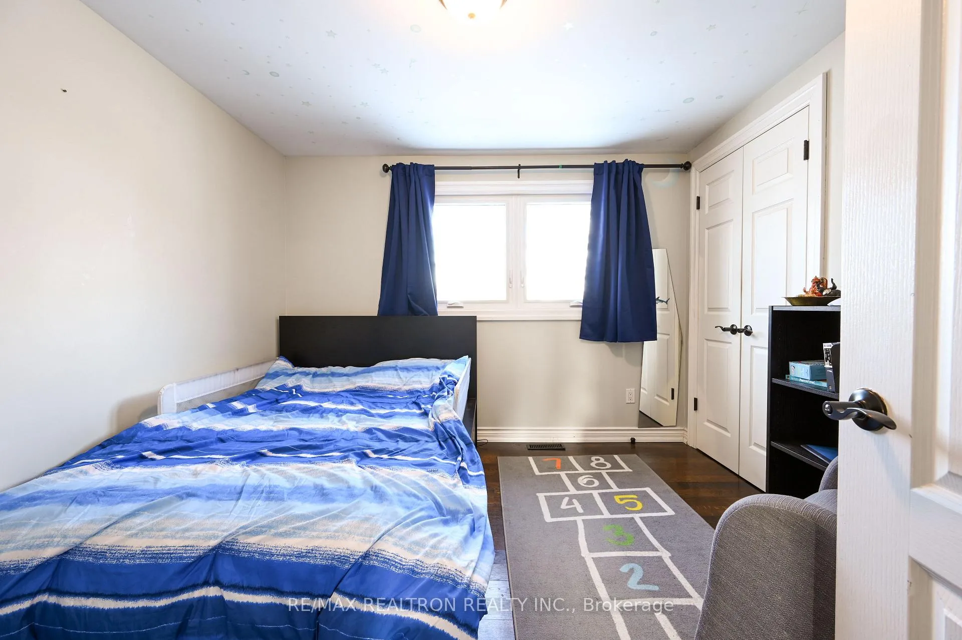 Photo 33 of Unit Main, 11 Midhurst Drive, Etobicoke, West Humber-Clairville — HOMEH