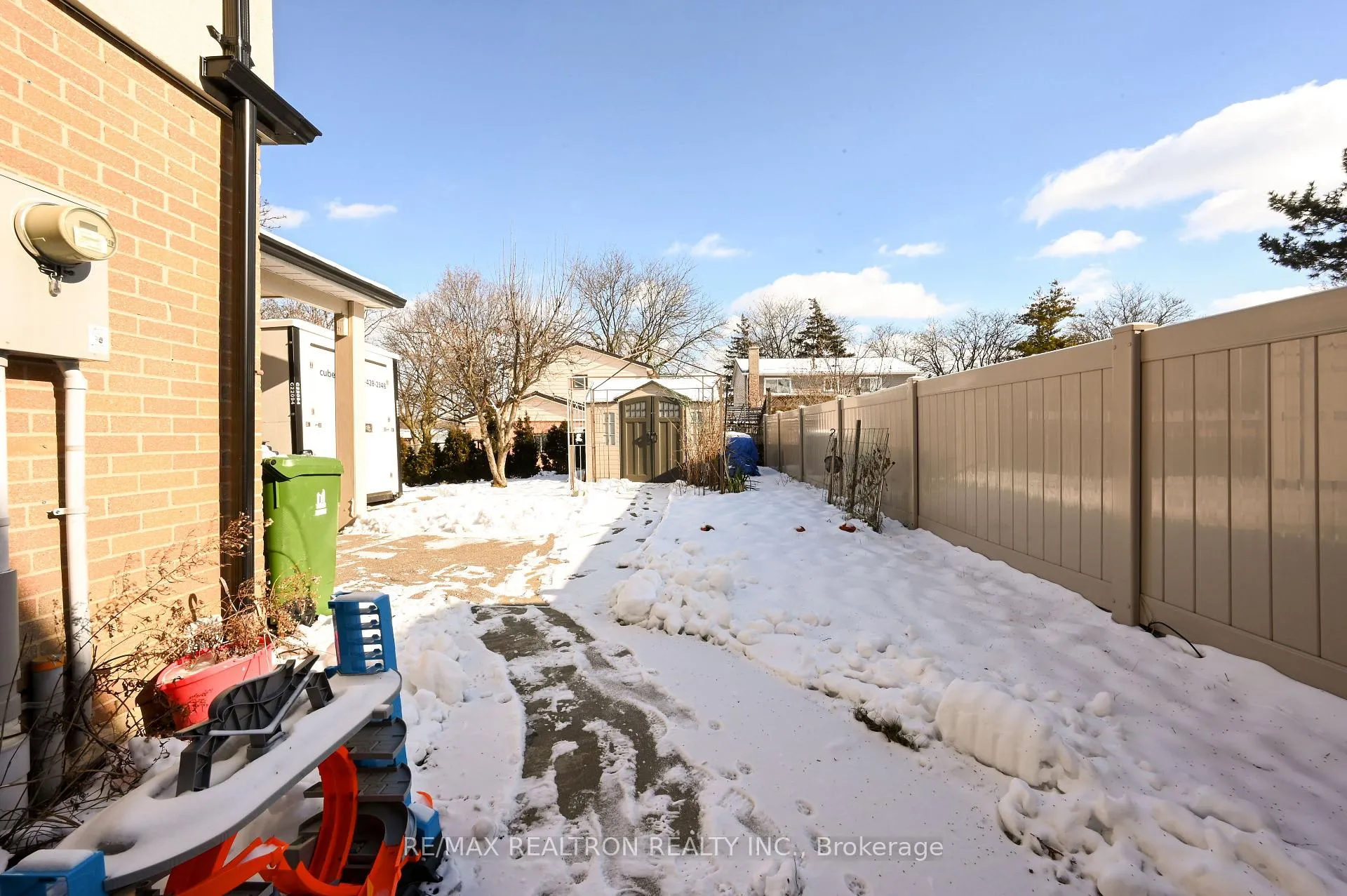 Photo 41 of Unit Main, 11 Midhurst Drive, Etobicoke, West Humber-Clairville — HOMEH