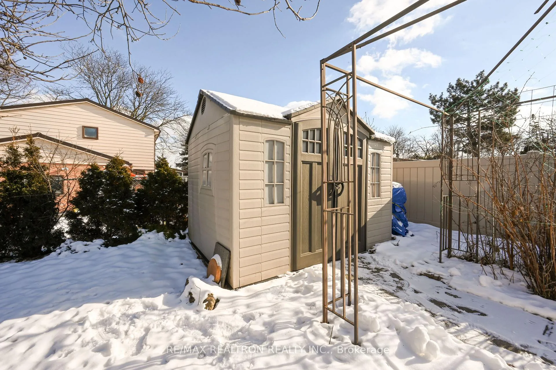 Photo 44 of Unit Main, 11 Midhurst Drive, Etobicoke, West Humber-Clairville — HOMEH