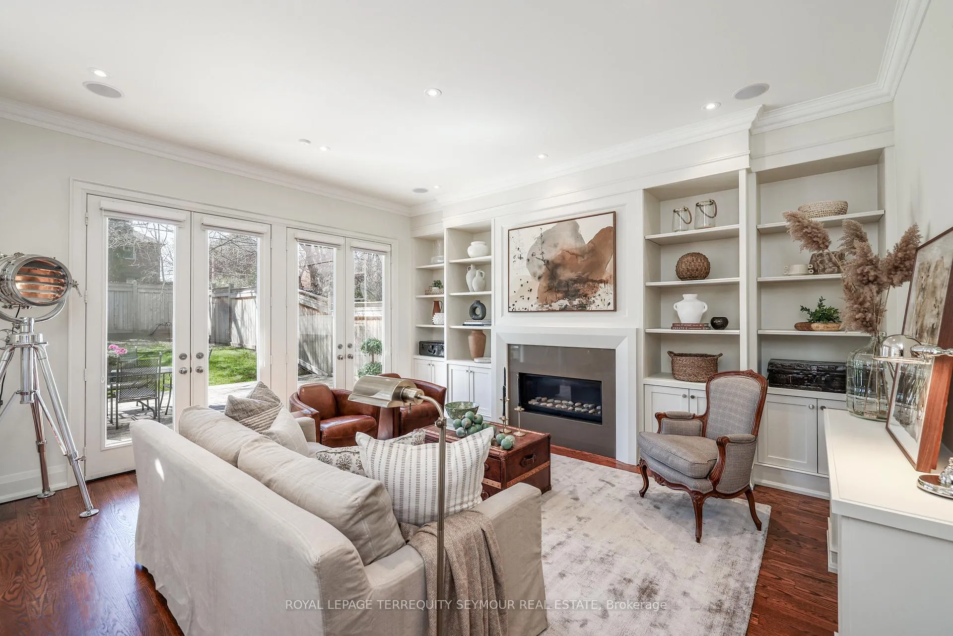 Photo 12 of 344 Bessborough Drive, Toronto, Leaside — HOMEH