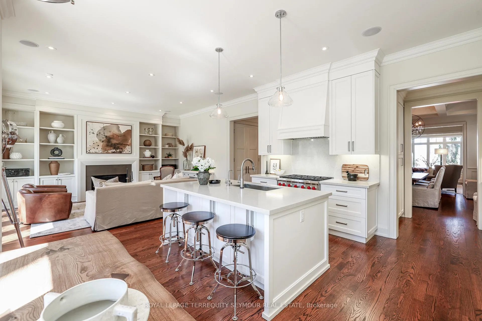 Photo 23 of 344 Bessborough Drive, Toronto, Leaside — HOMEH