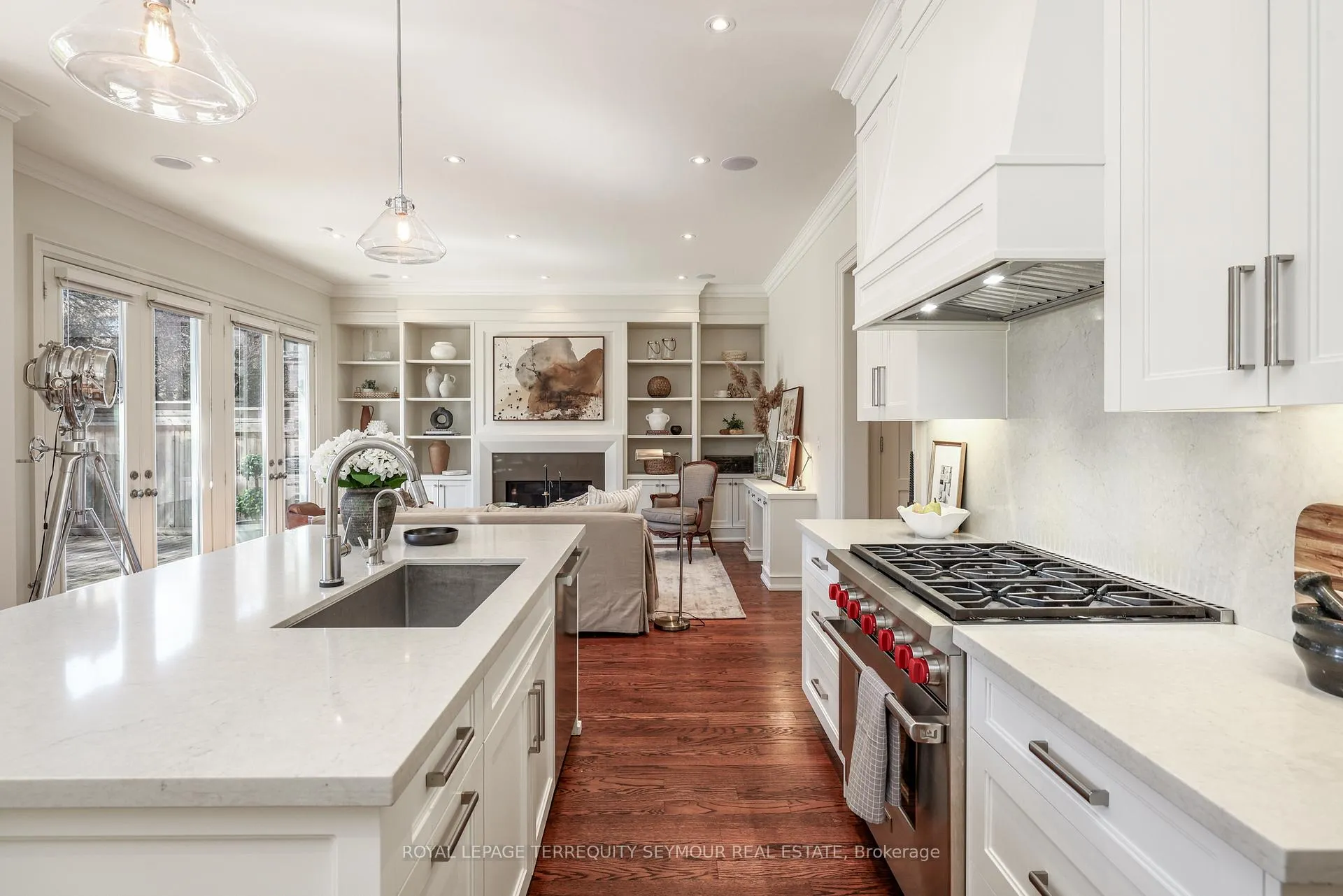 Photo 24 of 344 Bessborough Drive, Toronto, Leaside — HOMEH