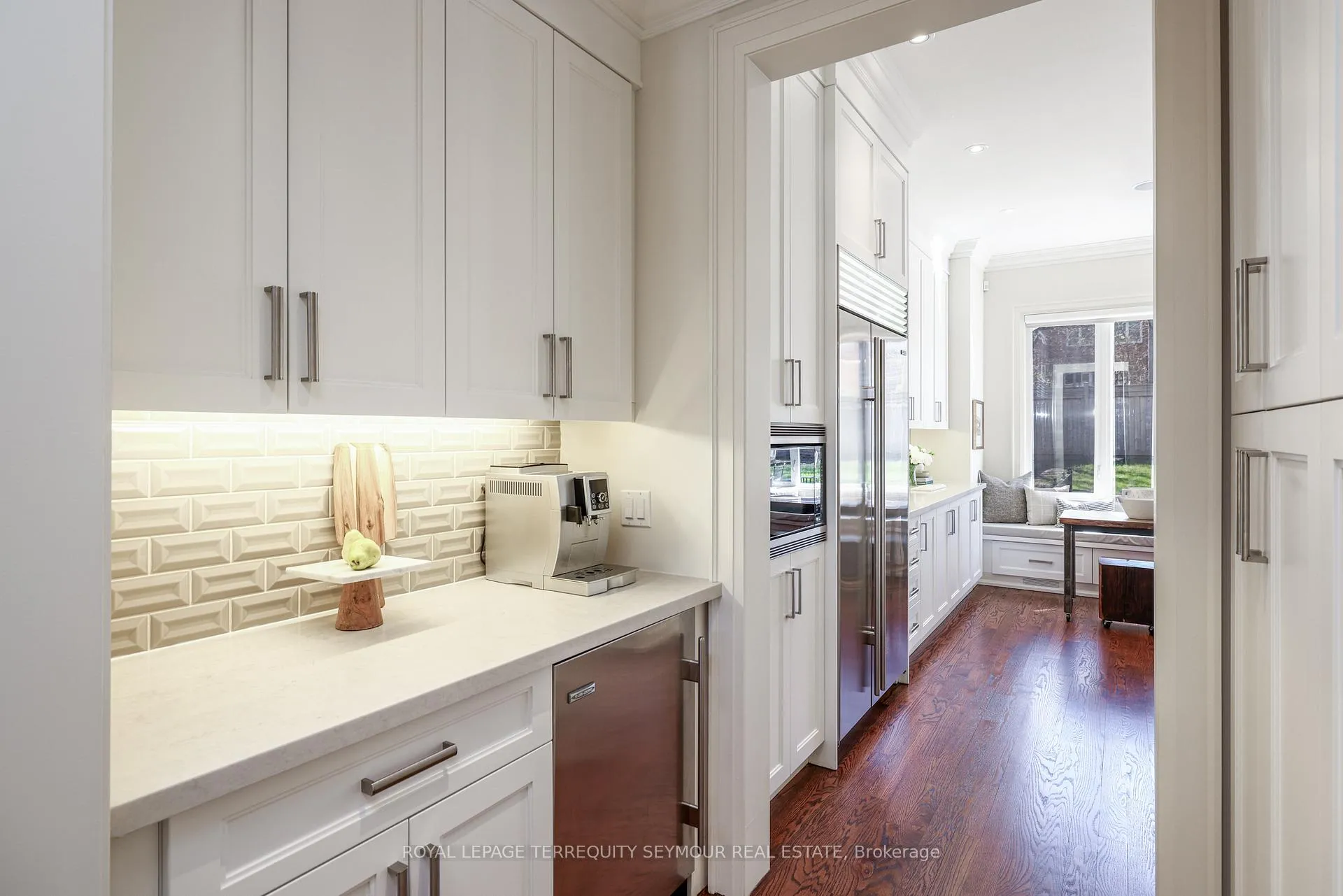 Photo 25 of 344 Bessborough Drive, Toronto, Leaside — HOMEH