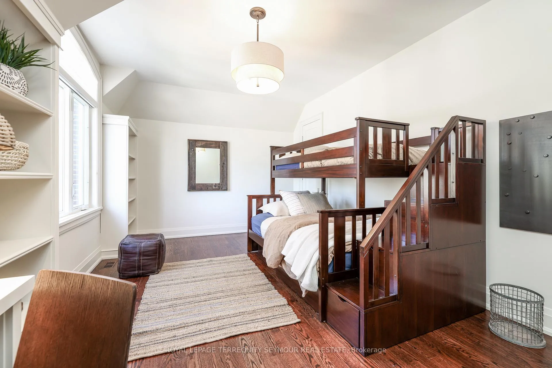 Photo 35 of 344 Bessborough Drive, Toronto, Leaside — HOMEH