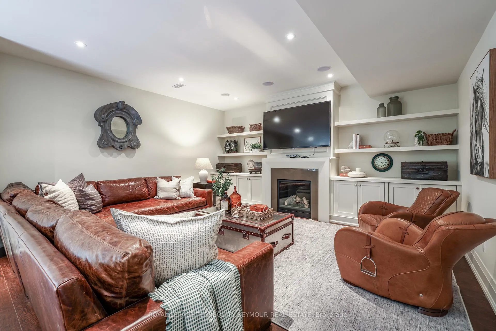 Photo 40 of 344 Bessborough Drive, Toronto, Leaside — HOMEH