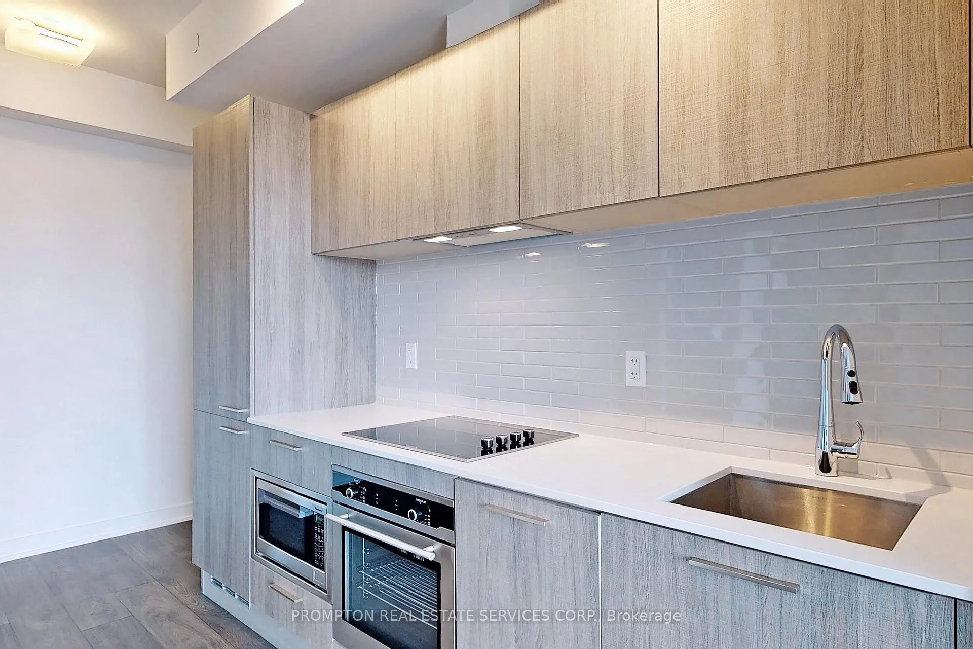 Photo 4 of Unit 2904, 3 Gloucester Street, Toronto, Church-Yonge Corridor — HOMEH