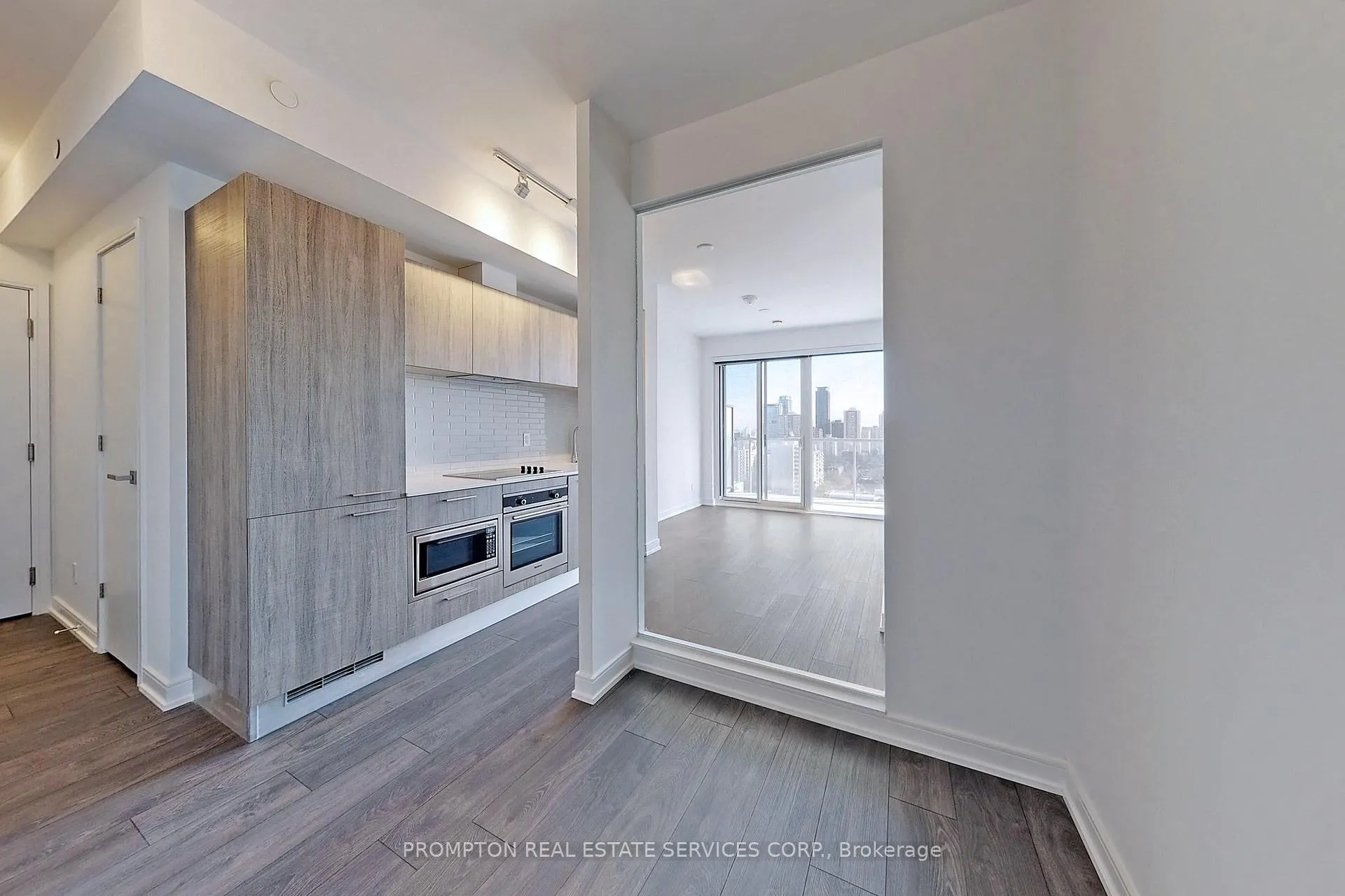 Photo 10 of Unit 2904, 3 Gloucester Street, Toronto, Church-Yonge Corridor — HOMEH