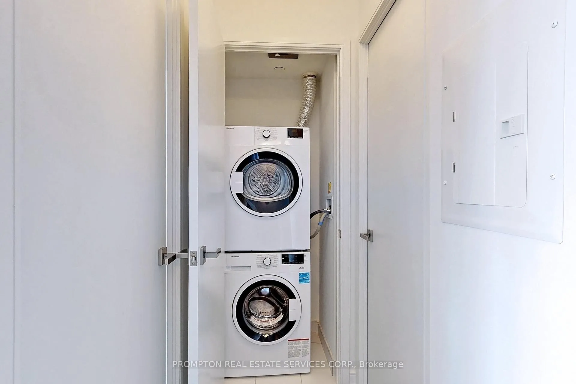 Photo 18 of Unit 2904, 3 Gloucester Street, Toronto, Church-Yonge Corridor — HOMEH