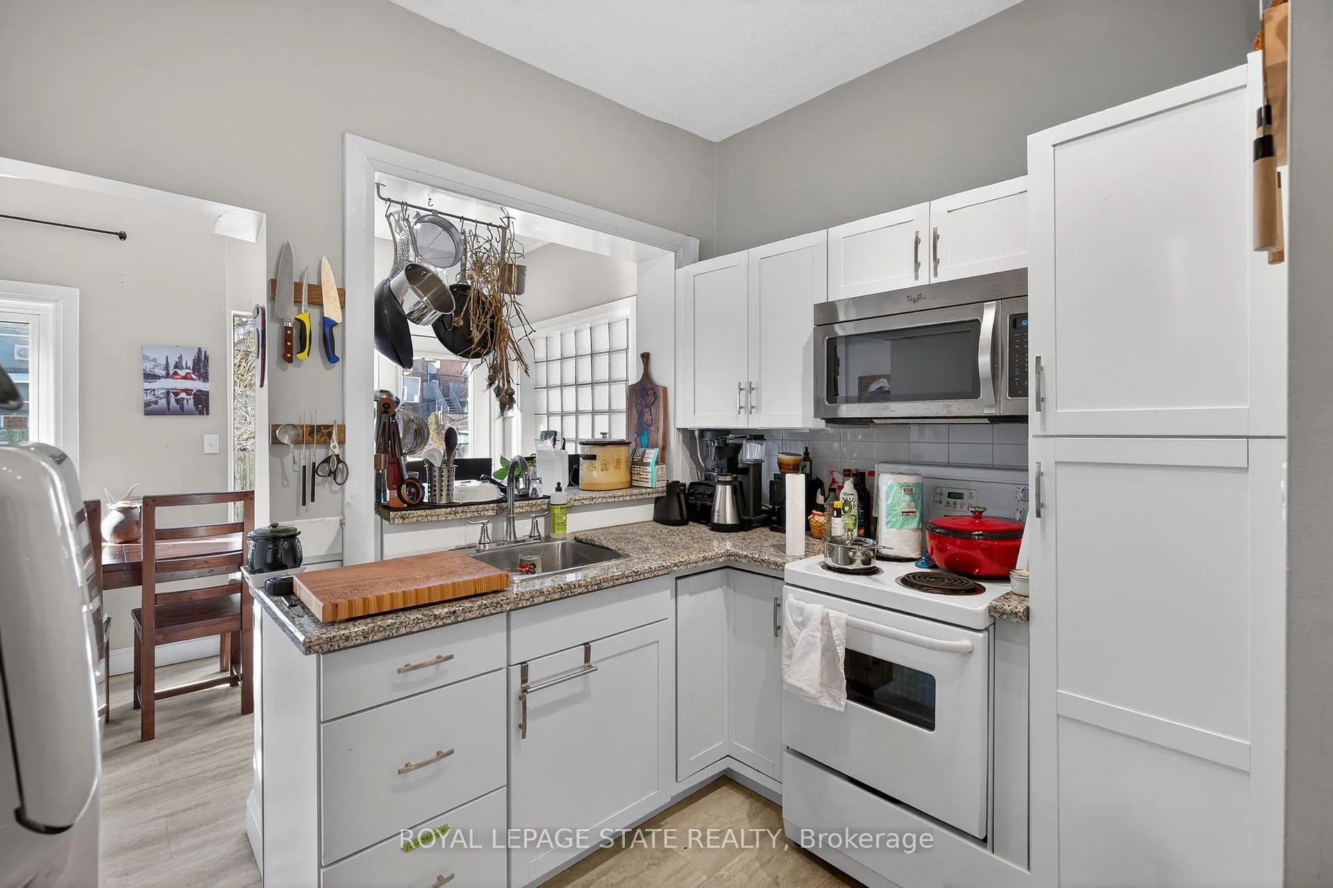 Photo 10 of 147 Homewood Avenue, Hamilton, Kirkendall — HOMEH