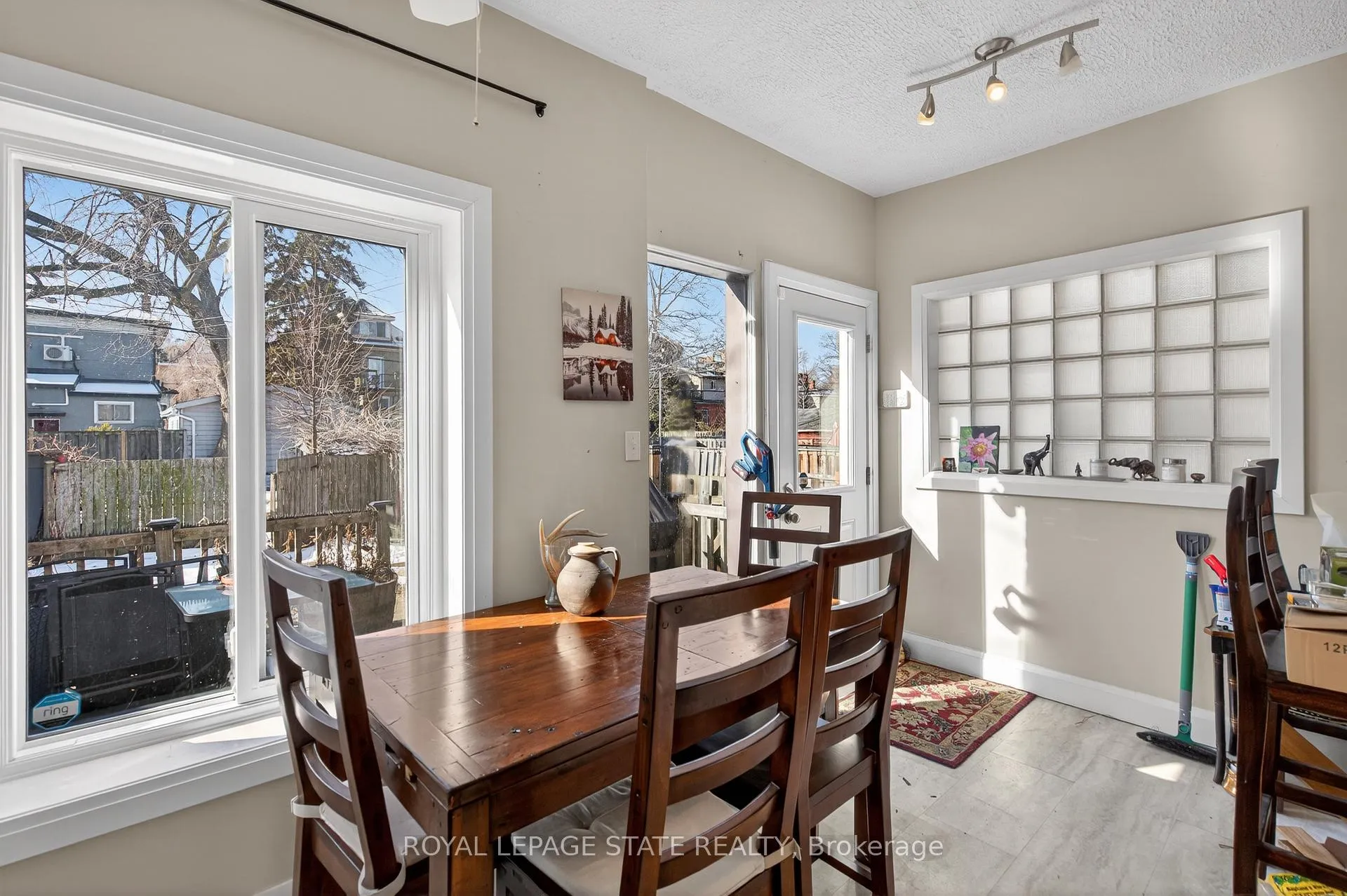 Photo 12 of 147 Homewood Avenue, Hamilton, Kirkendall — HOMEH