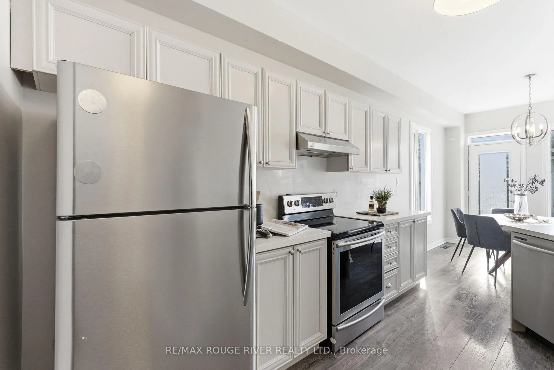 Photo 7 of 46 Sandford Crescent, Whitby, Rolling Acres — HOMEH