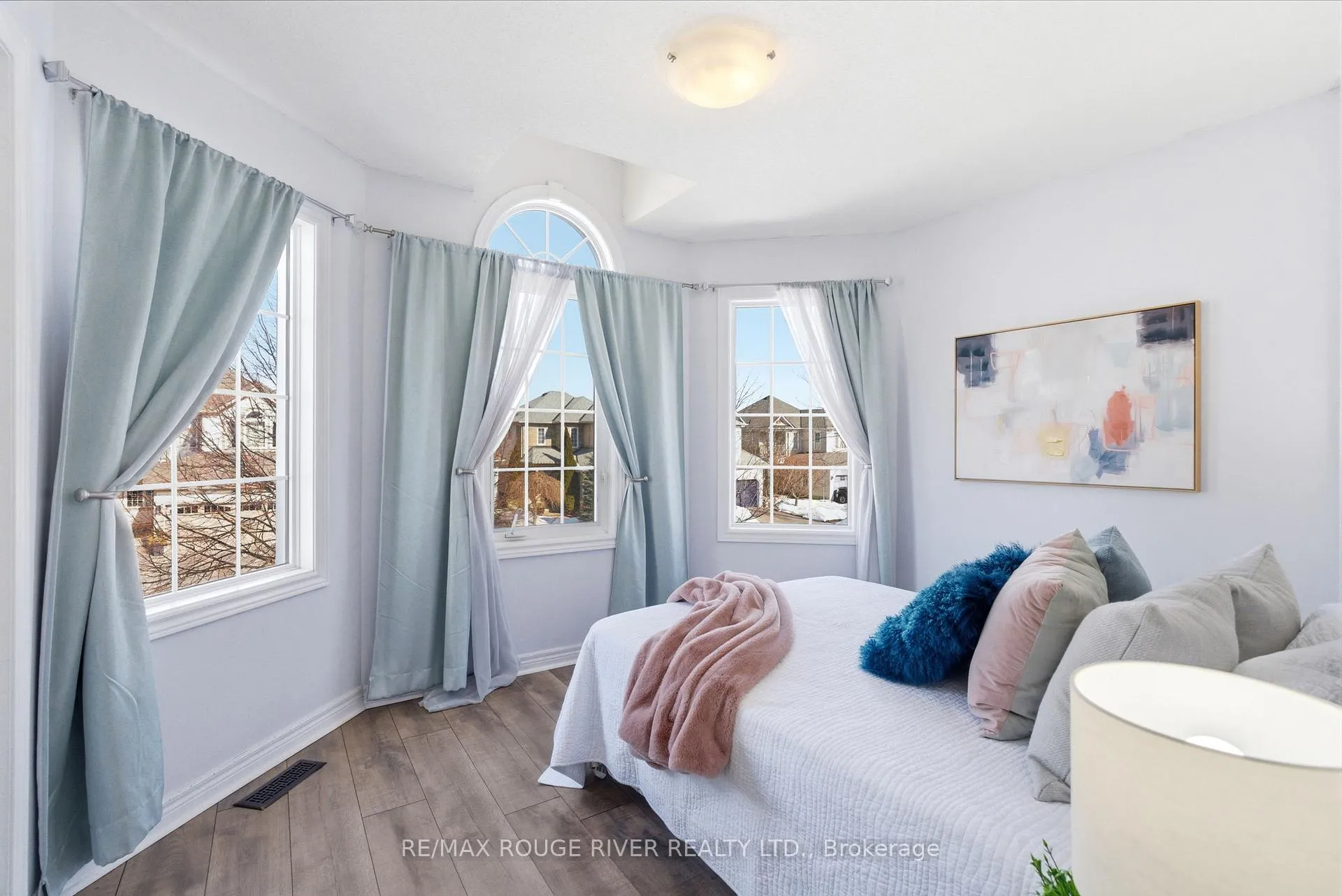 Photo 31 of 46 Sandford Crescent, Whitby, Rolling Acres — HOMEH