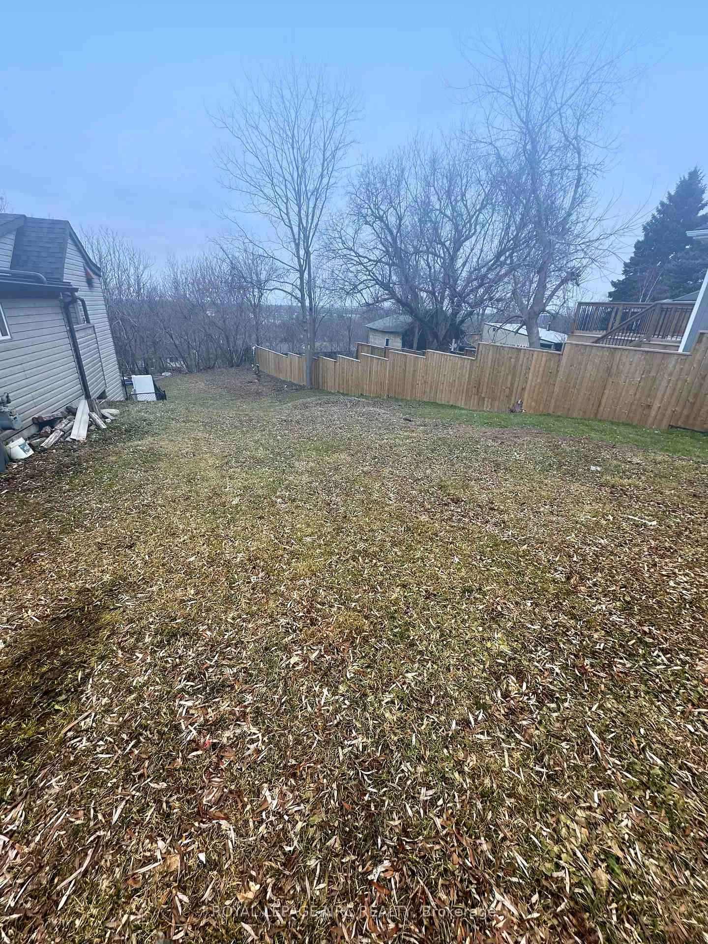 Photo 2 of 1 Ball Avenue, St. Catharines, Burleigh Hill — HOMEH